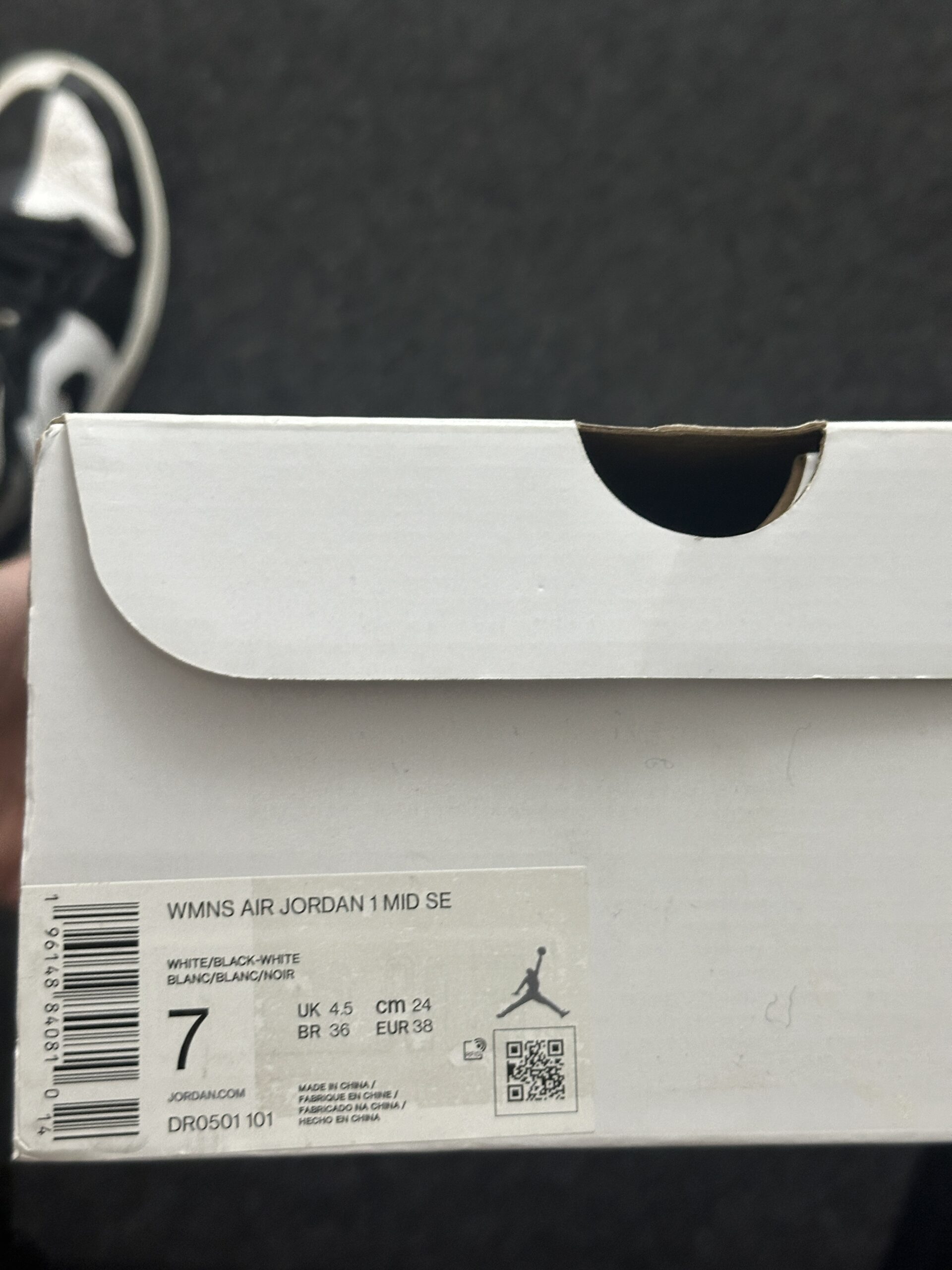 Air Jordan 1 Mid SE Split Black White EU 38 - immagine 9
