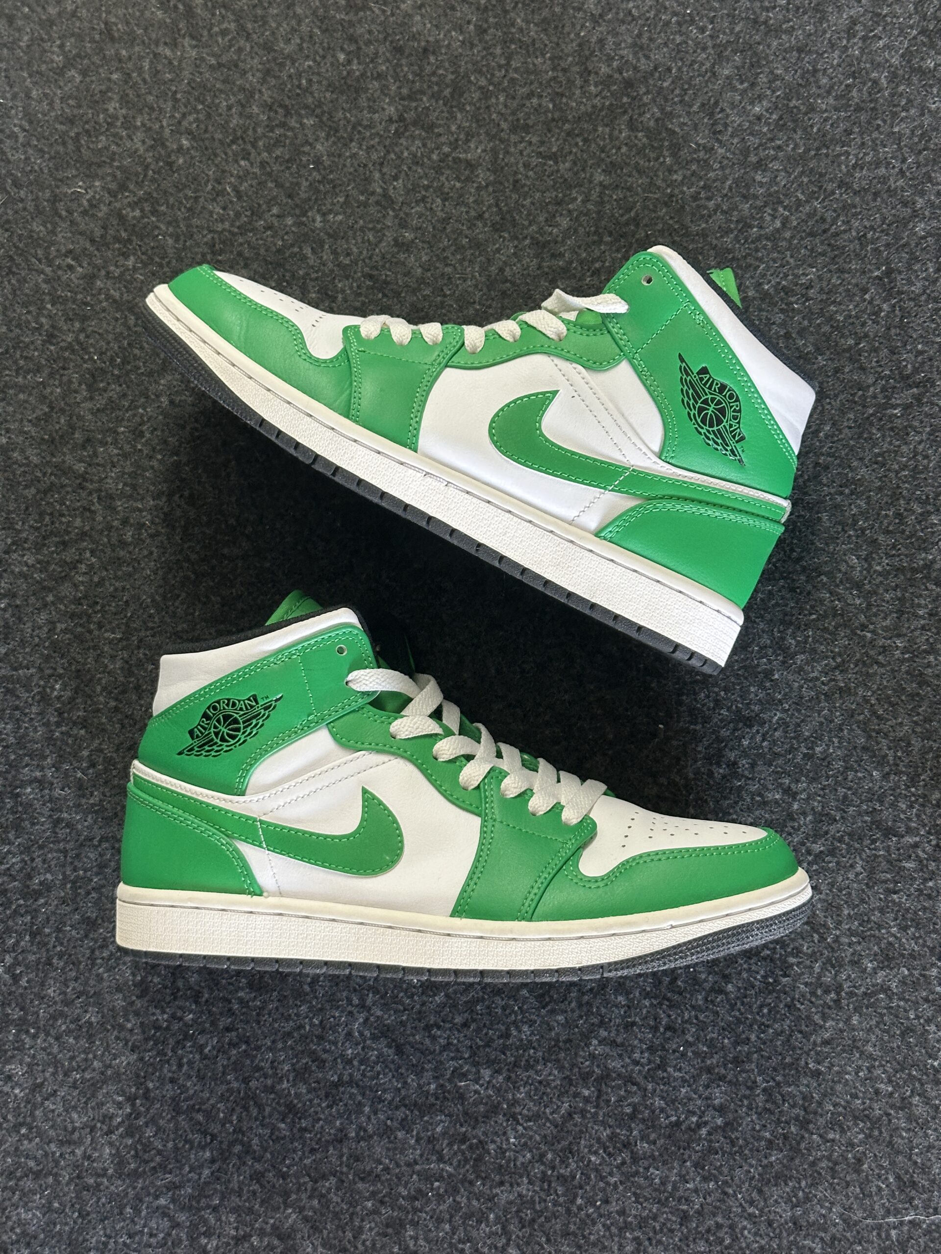 Air Jordan 1 Mid Lucky Green DQ8426-301 taglia EU 40 vista principale