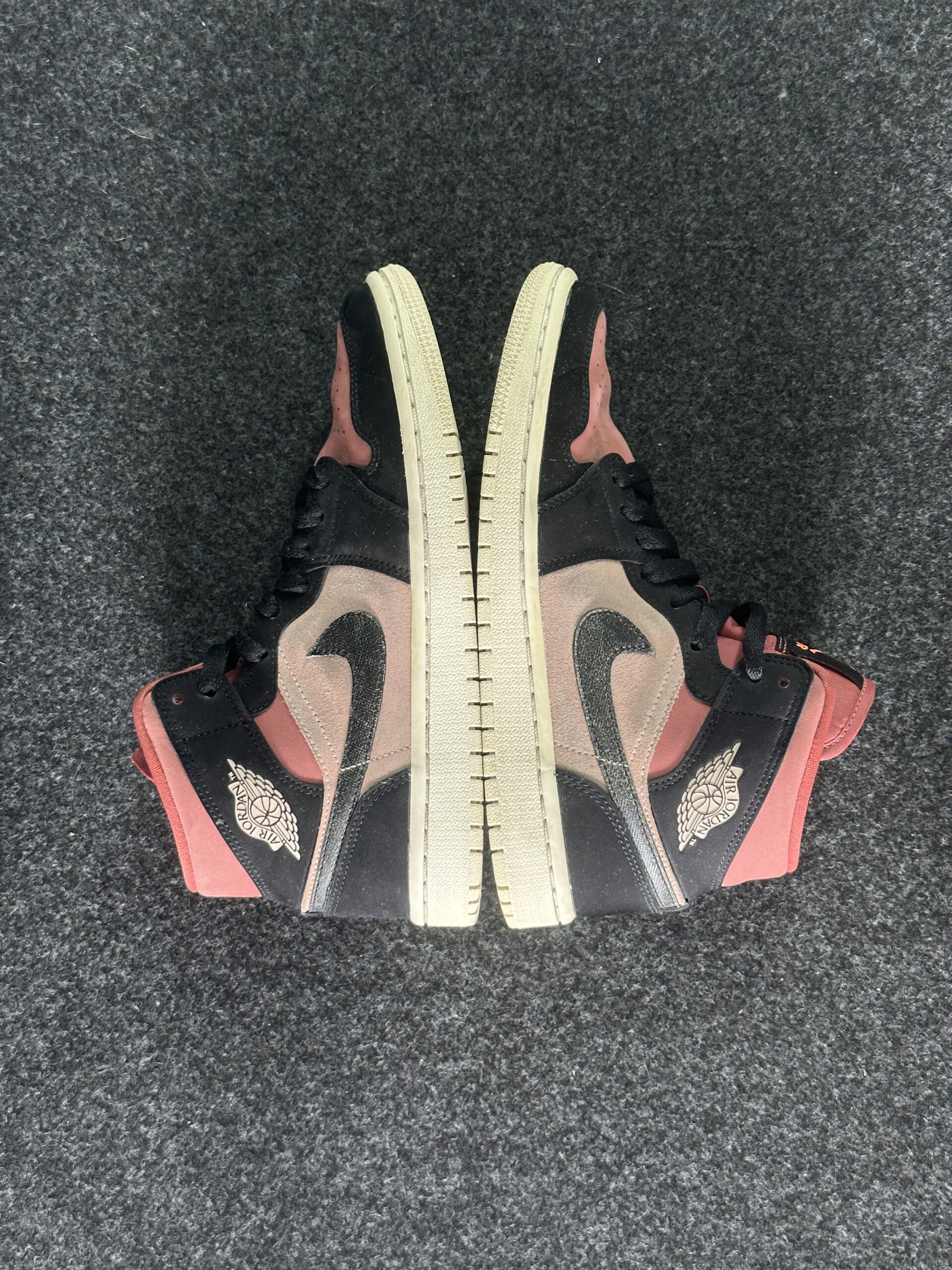 Air Jordan 1 Mid Canyon Rust BQ6472-202 taglia EU 37.5 vista esterna