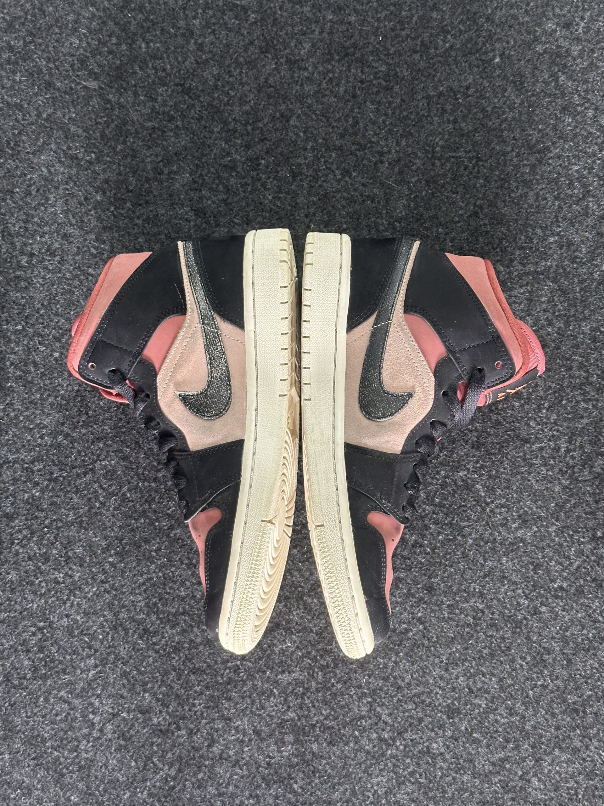 Air Jordan 1 Mid Canyon Rust BQ6472-202 taglia EU 37.5 vista interna