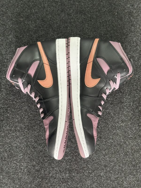 Air Jordan 1 Mid SE Sky J Mauve FB9911-008 taglia EU 45 vista interna