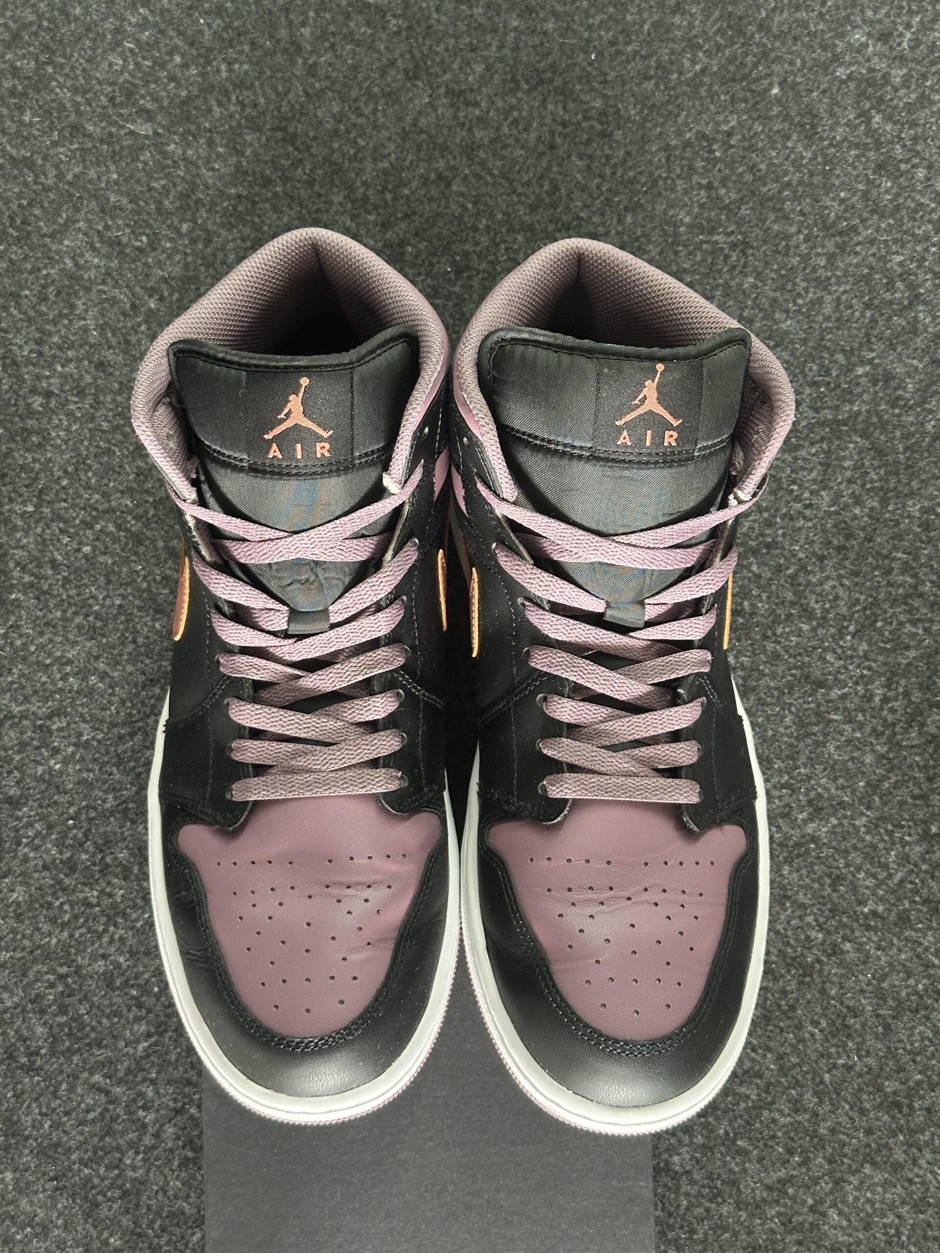 Air Jordan 1 Mid SE Sky J Mauve FB9911-008 taglia EU 45 vista punta
