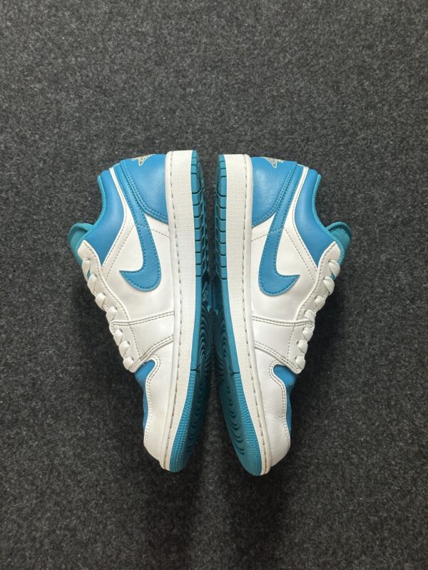 Air Jordan 1 Low Aquatone 553558-174 taglia EU 40 vista interna