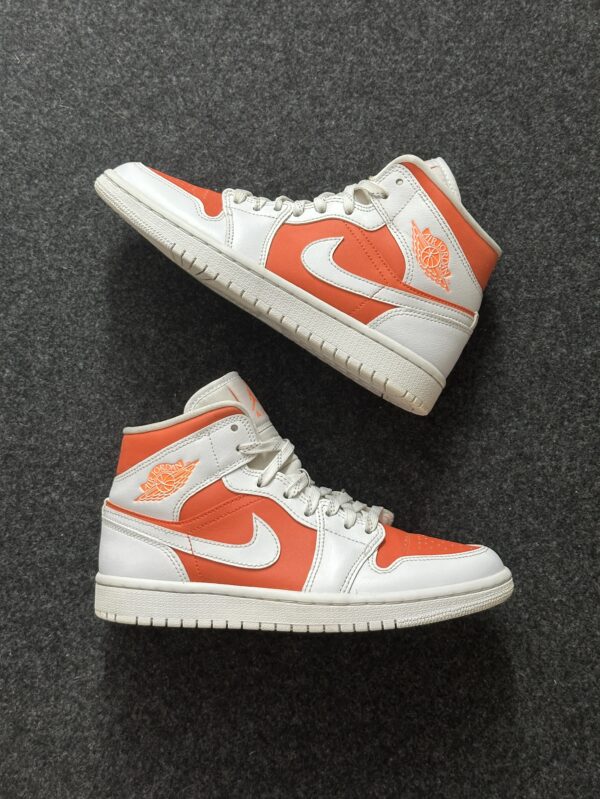 Air Jordan 1 Mid SE Bright Citrus CZ0774-800 taglia EU 38 vista principale