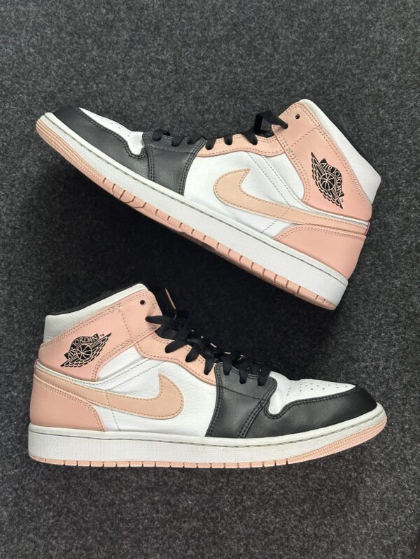 Air Jordan 1 Mid Crimson Tint 554724-133 taglia EU 45 vista principale