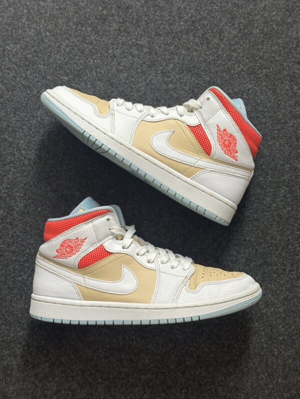 Air Jordan 1 Mid SE Sesame CZ0774-200 taglia EU 41 vista principale
