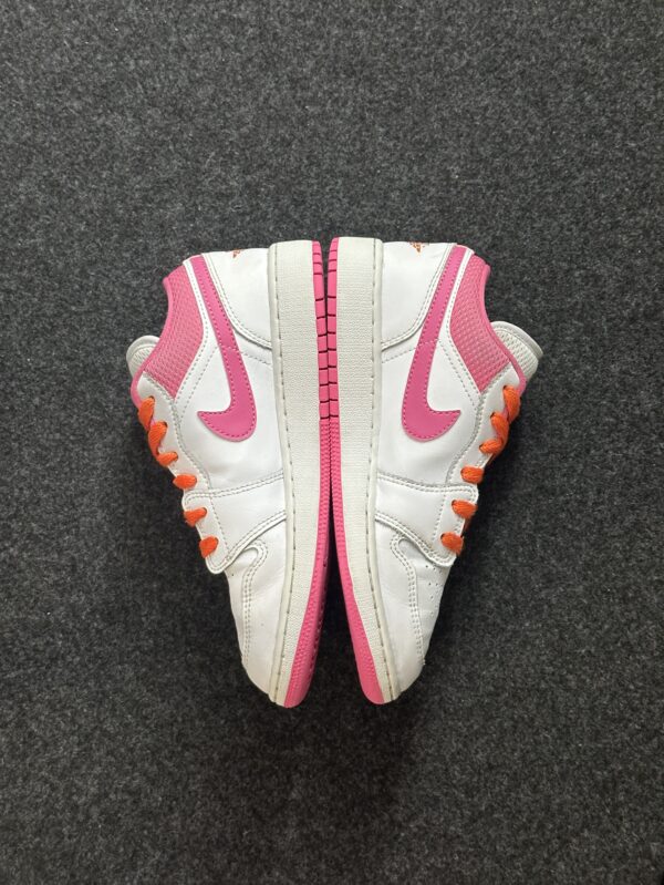 Air Jordan 1 Low Pinksicle Orange DR9498-168 taglia EU 37.5 vista esterna
