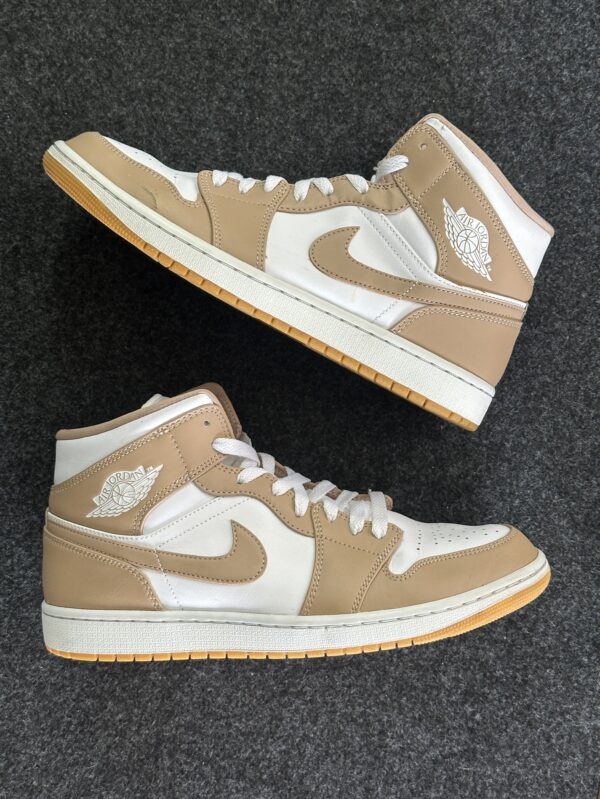 Air Jordan 1 Mid Tan Gum 554724-271 taglia EU 45 vista principale