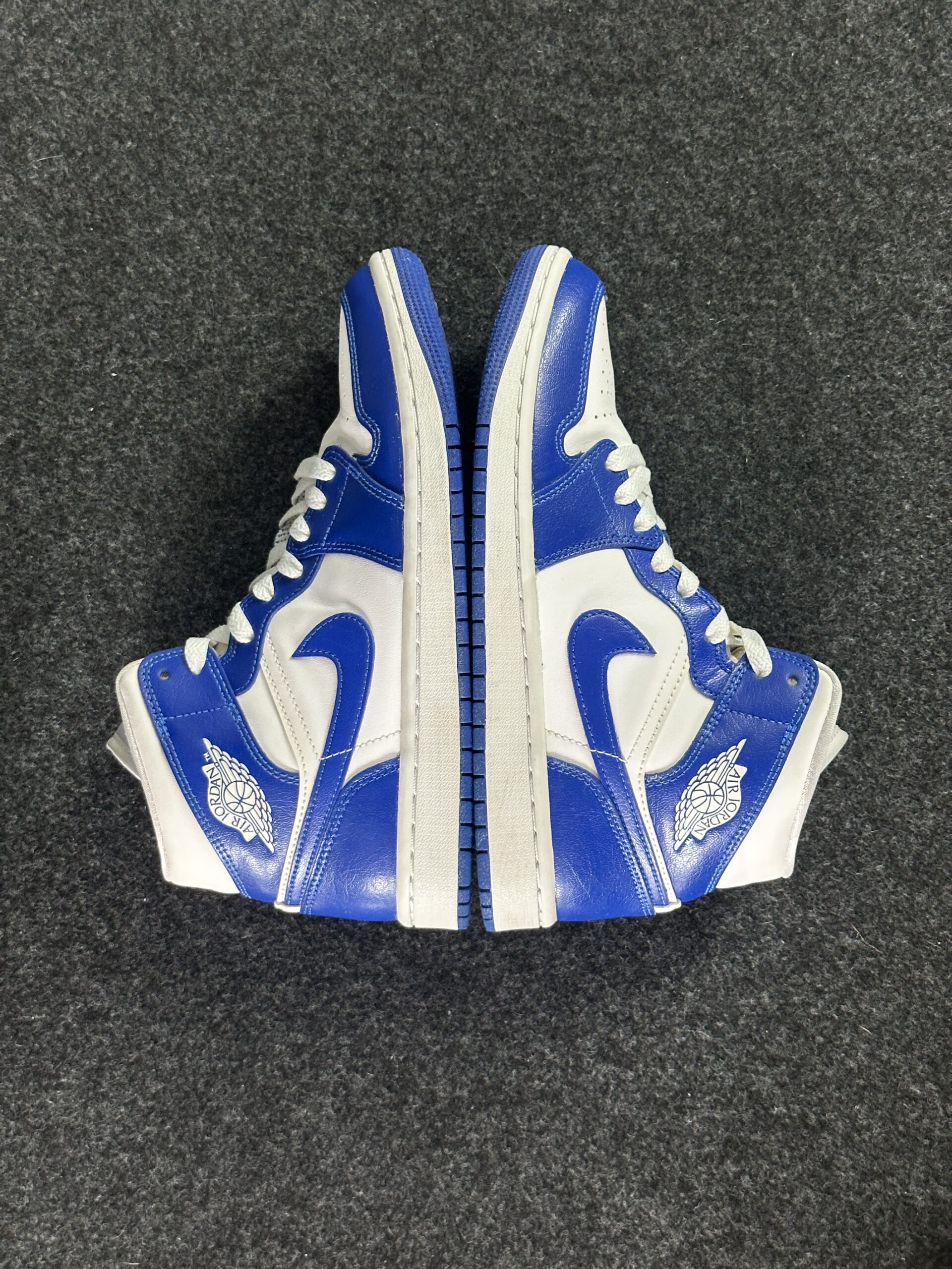 Air Jordan 1 Mid Kentucky Blue BQ6472-104 taglia EU 38.5 vista esterna