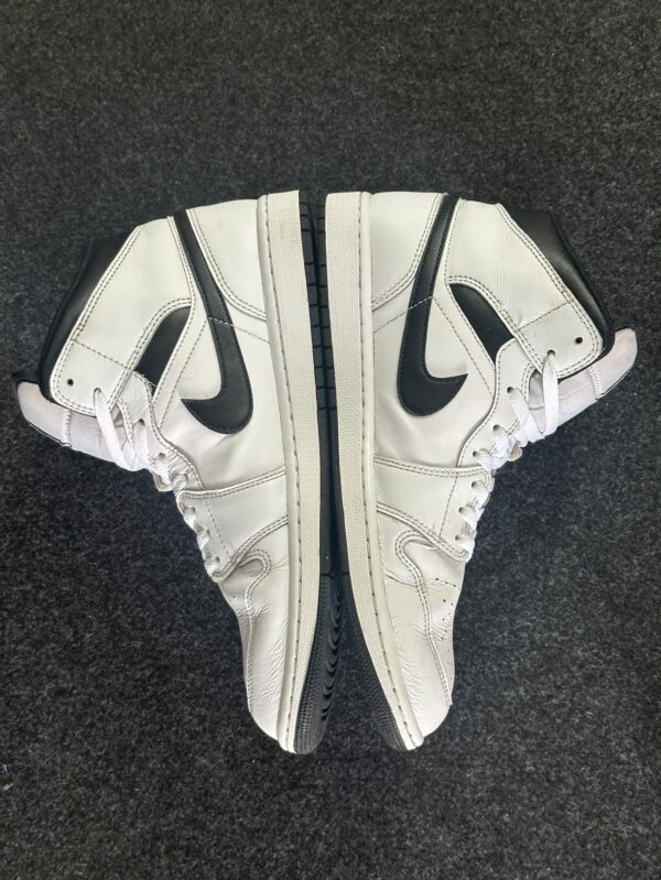 Air Jordan 1 Mid Reverse Panda DQ8426-132 taglia EU 45.5 vista interna