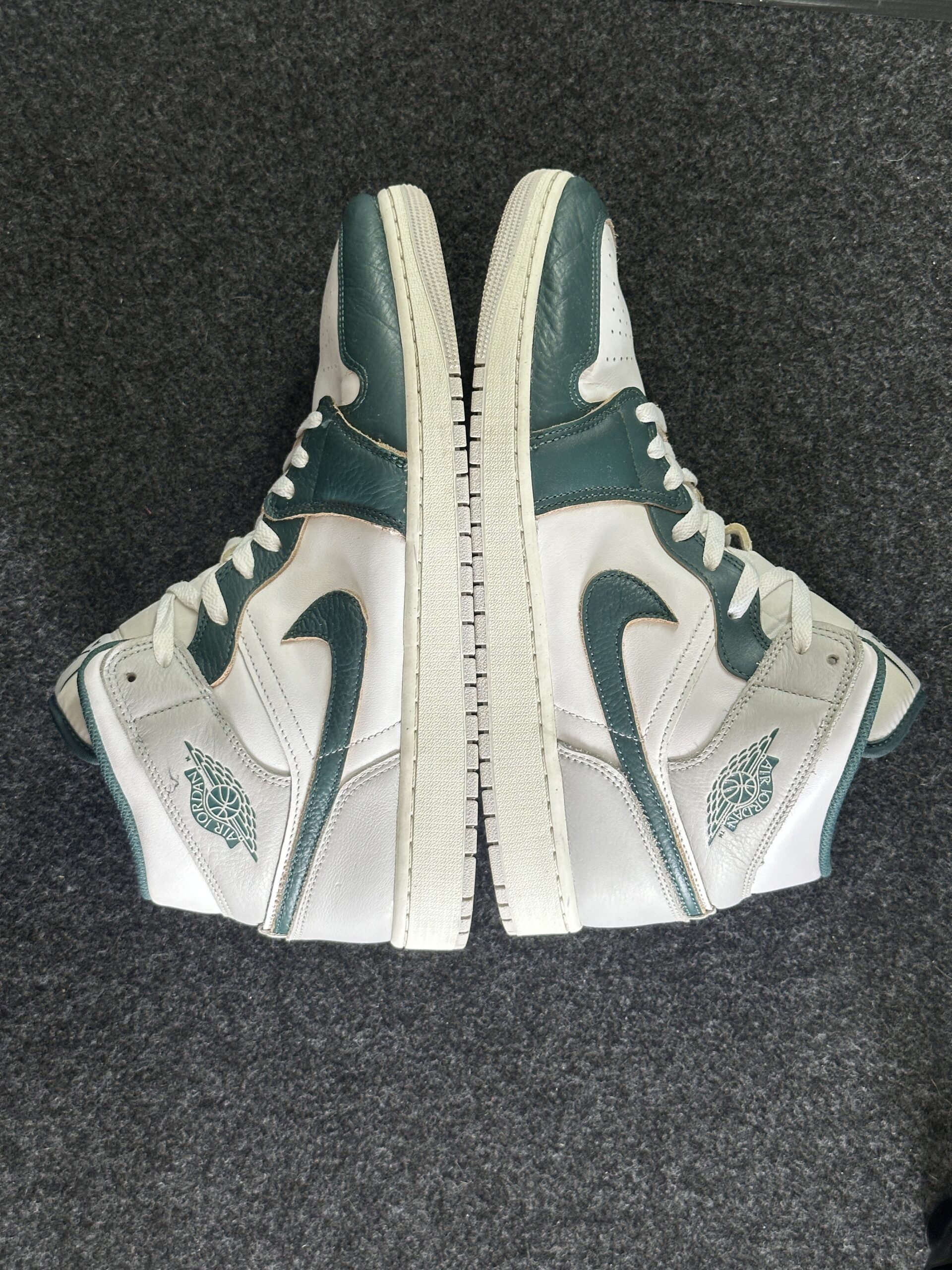 Air Jordan 1 Mid SE Oxidized Green FQ7720-103 taglia EU 46 vista esterna