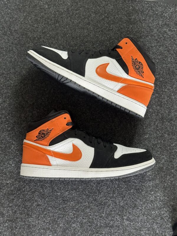Air Jordan 1 Mid Shattered Backboard 554724-058 taglia EU 44 vista principale