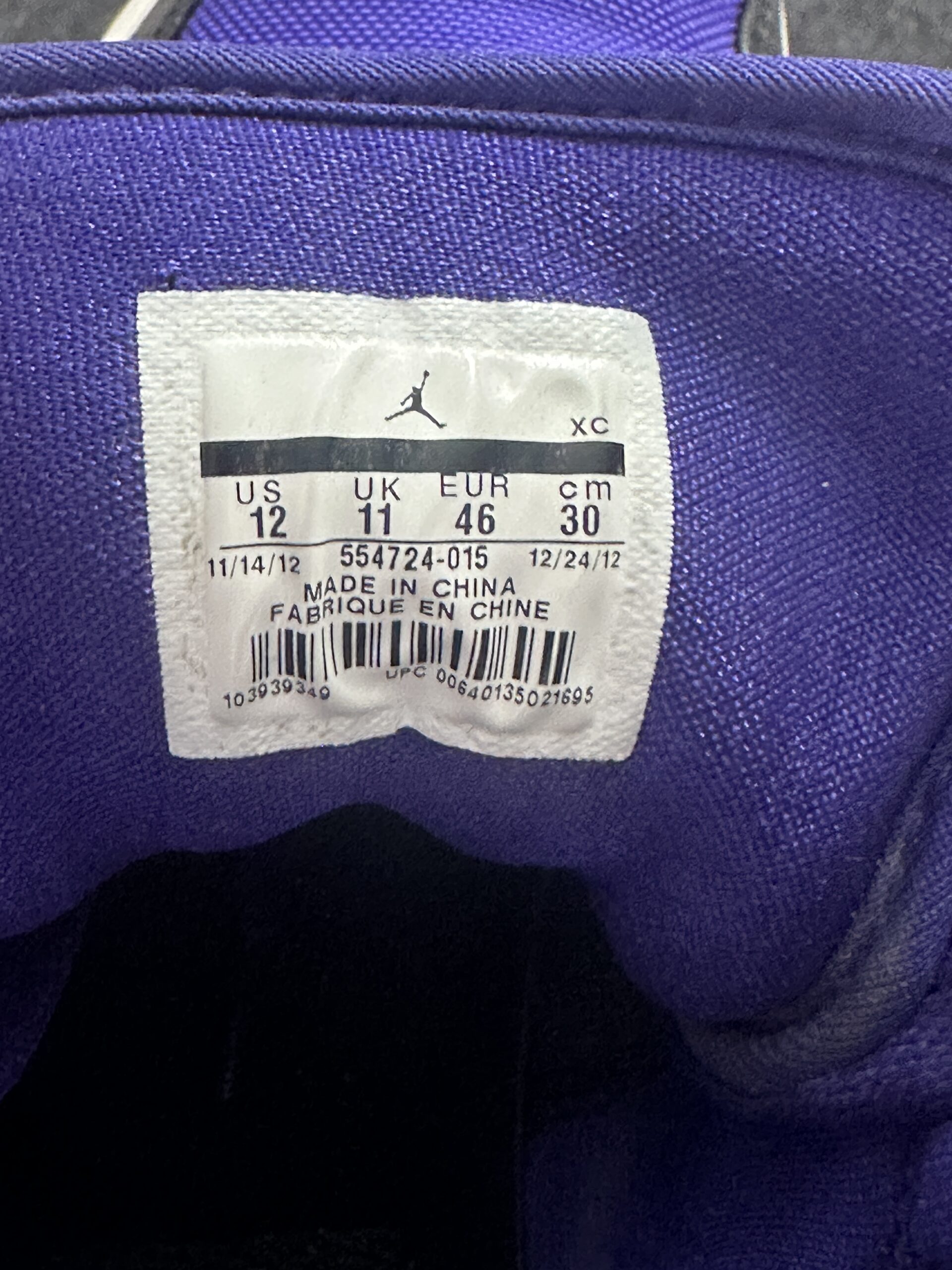 Air Jordan 1 Mid Grape 554724-015 taglia EU 46 vista label
