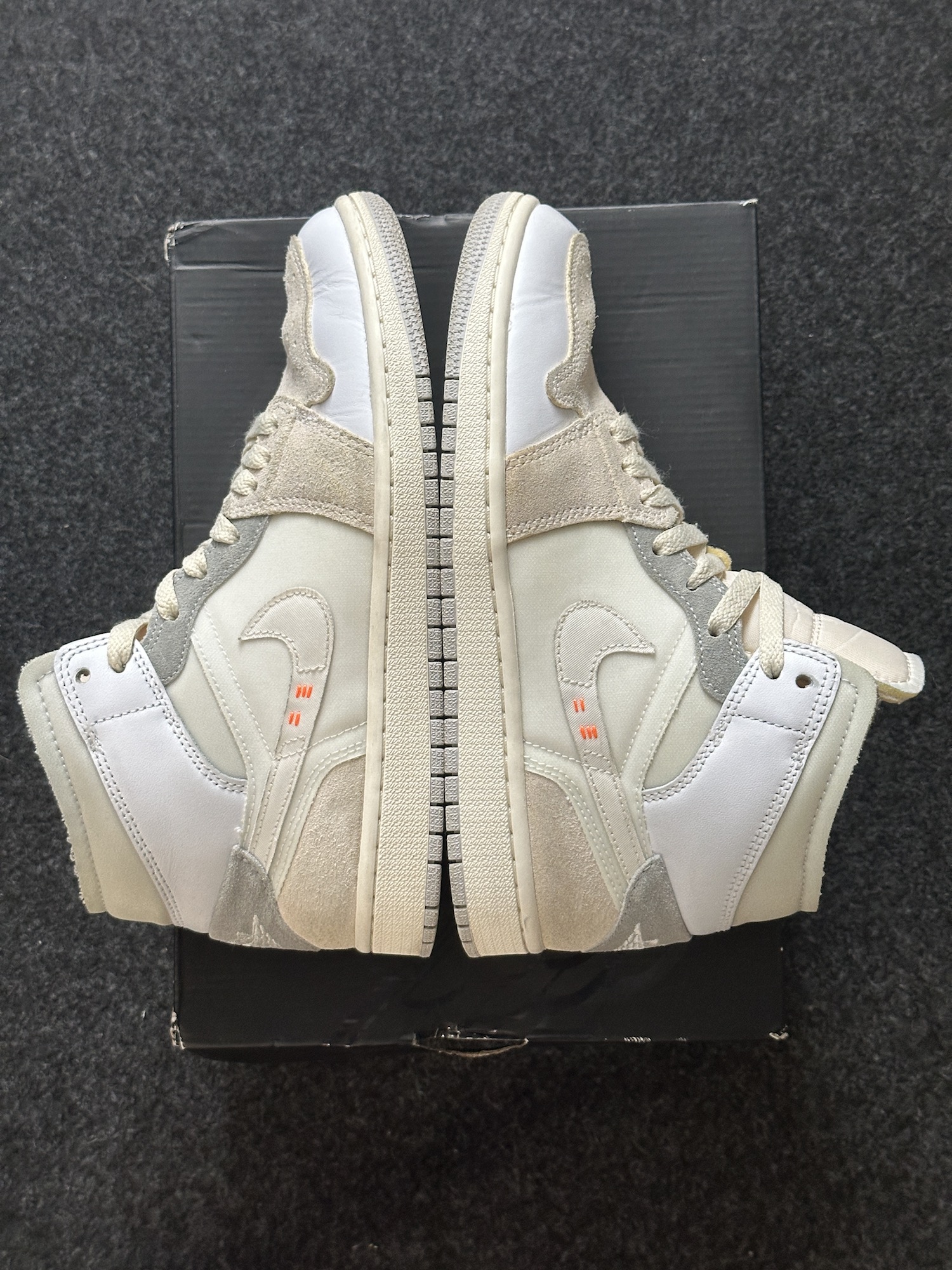 Air Jordan 1 Mid SE Craft Inside Out EU 40 - immagine 3