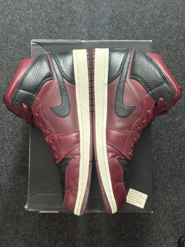 Air Jordan 1 Mid Team Red Black 554724-601 taglia EU 45 vista interna