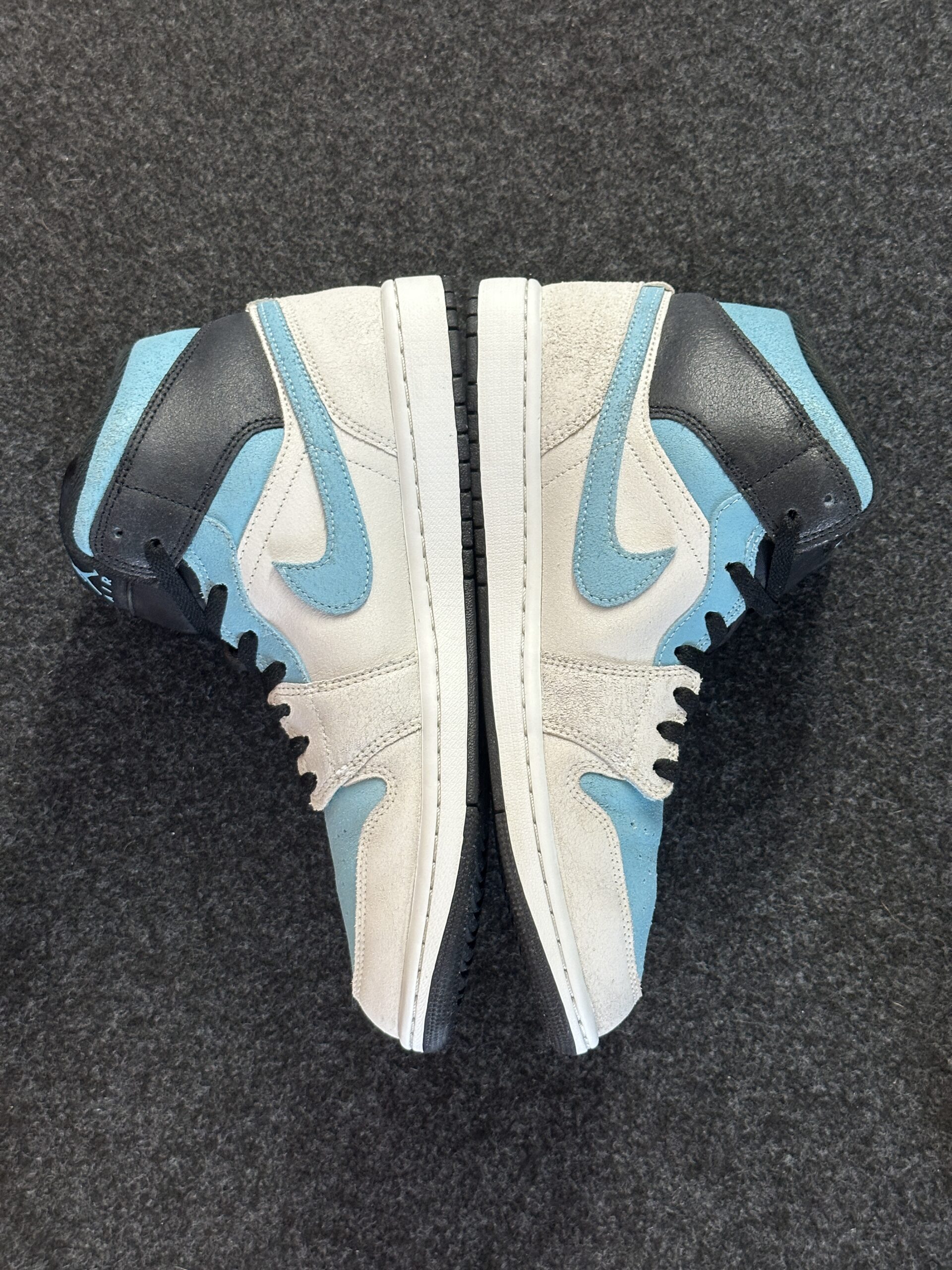 Air Jordan 1 Mid SE Blue Chill IM6567-121 taglia EU 44 vista interna