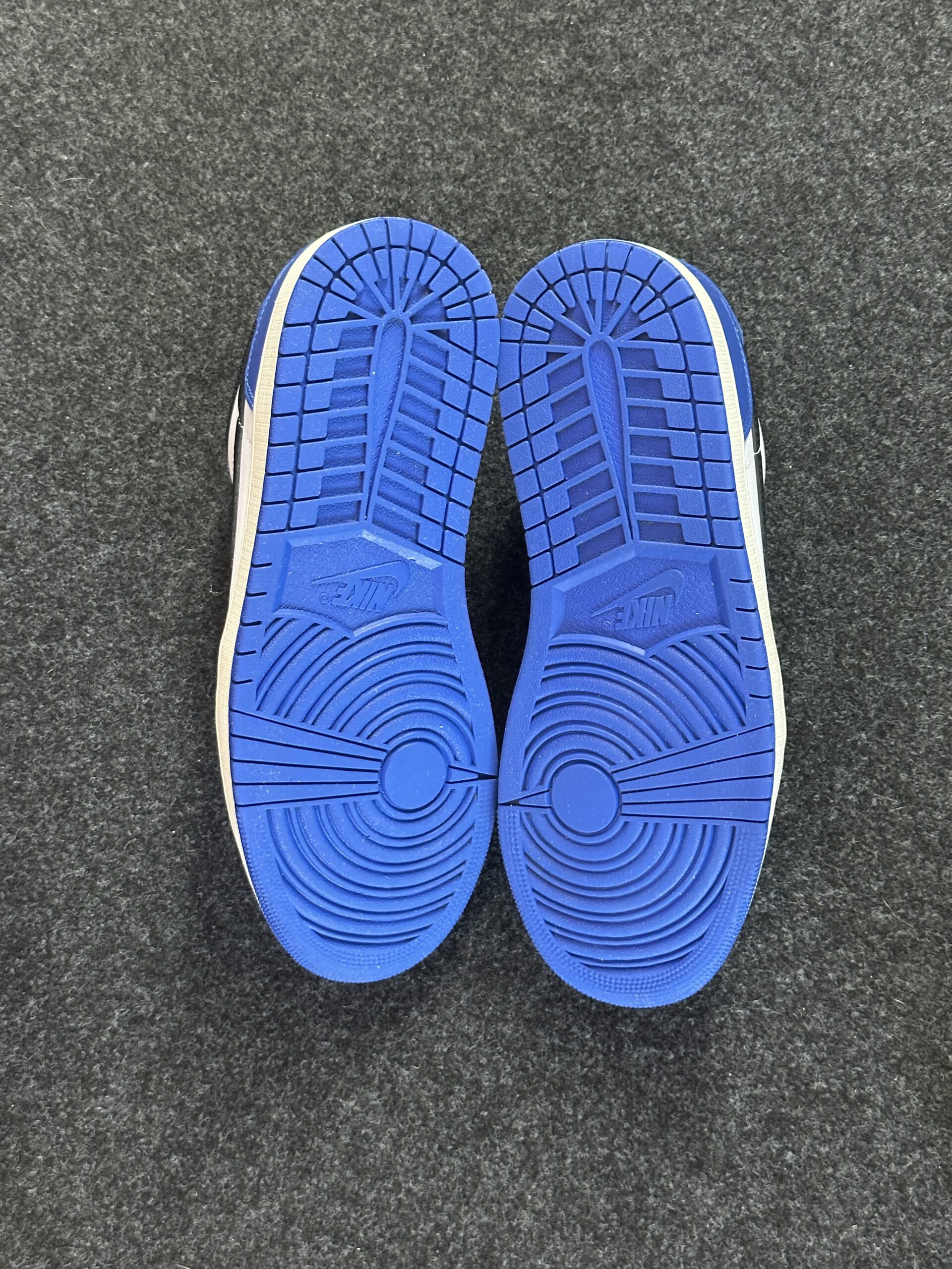 Air Jordan 1 Low OG Game Royal CZ0790-140 taglia EU 44 vista suole
