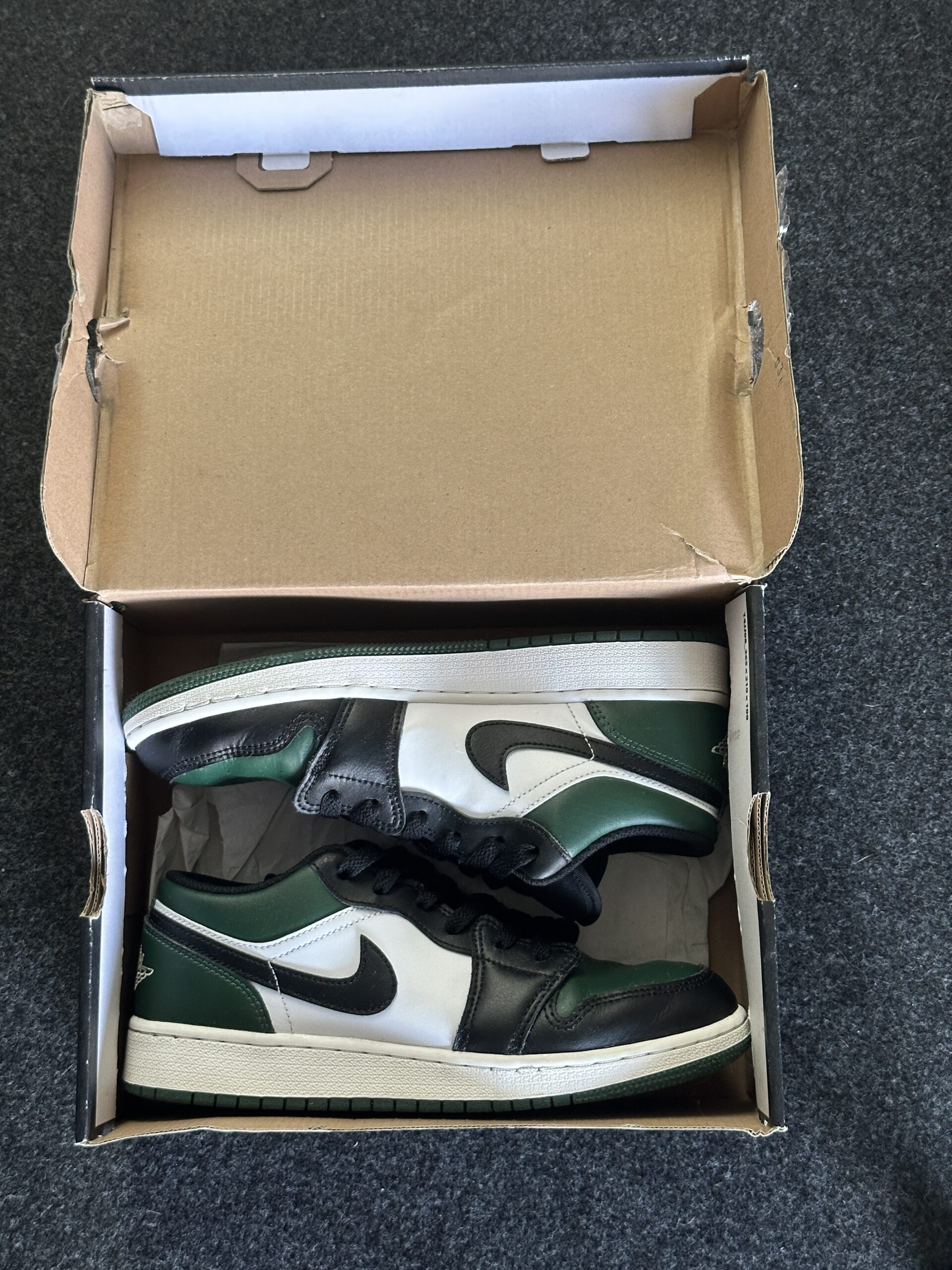 Air Jordan 1 Low Green Toe 553560-371 taglia EU 38 vista intbox