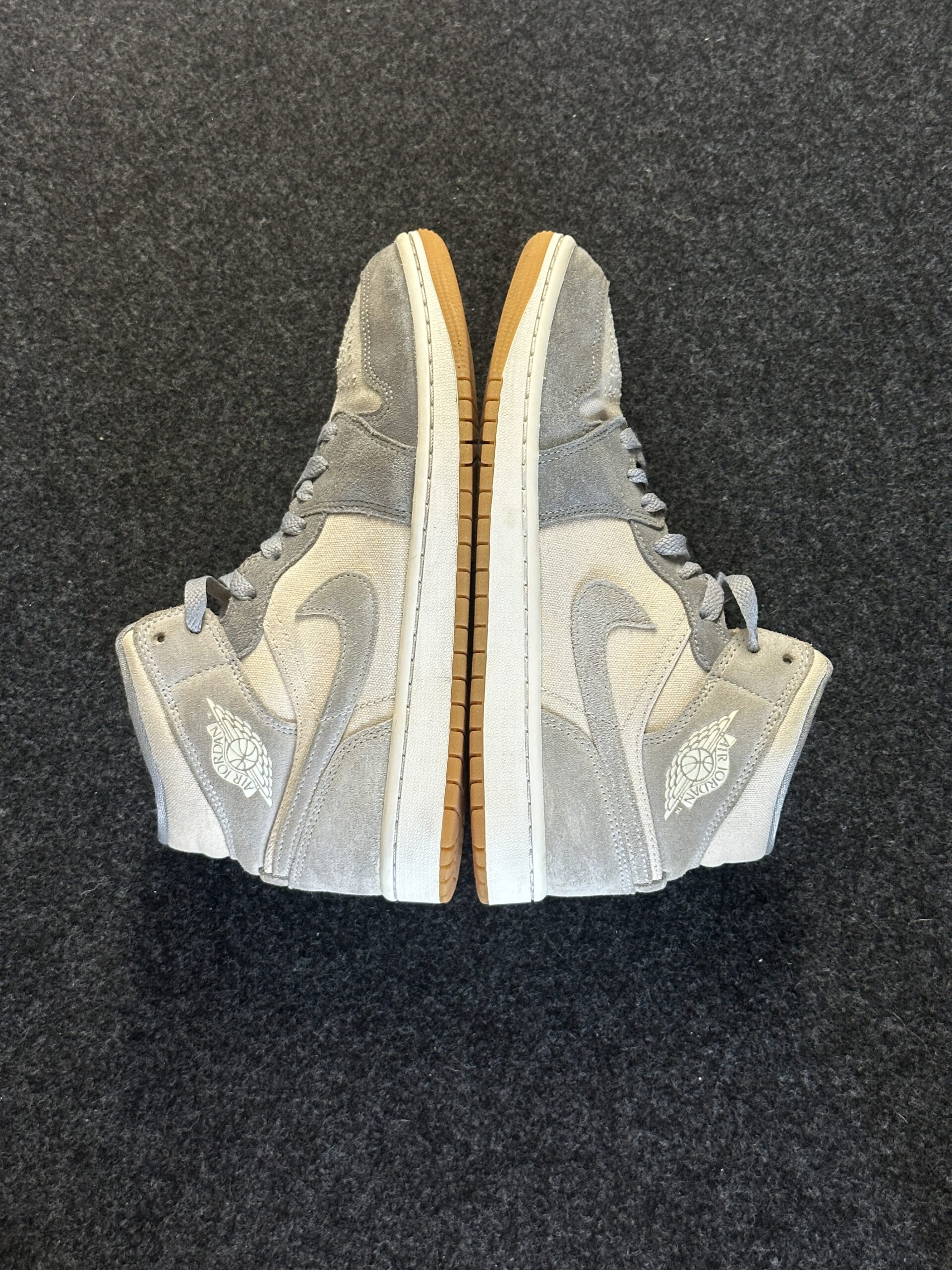 Principale: Air Jordan 1 Mid SE Coconut Milk Particle Grey DN4281-100 taglia EU 40.5 vista esterna