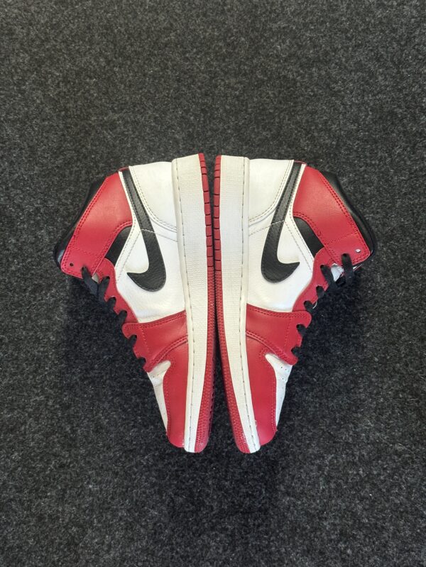 Air Jordan 1 Mid Chicago 554725-173 taglia EU 37.5 vista interna