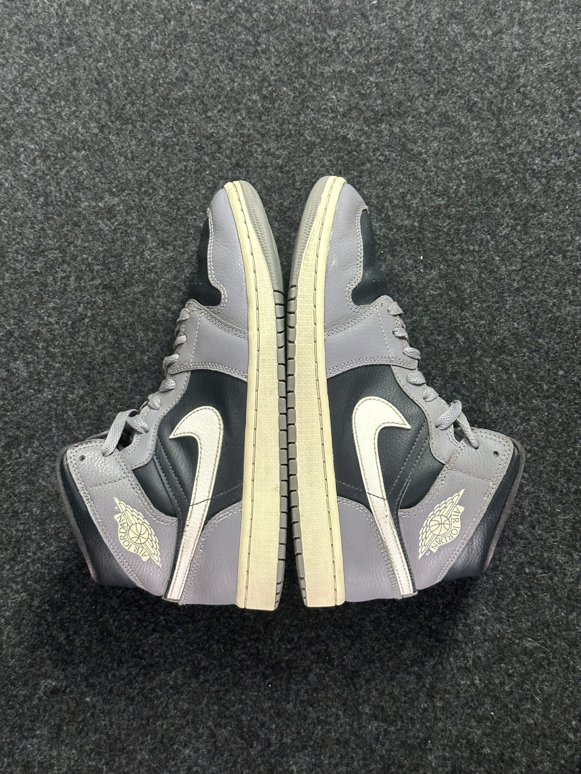 Air Jordan 1 Mid Cement Grey BQ6472-022 taglia EU 39 vista esterna