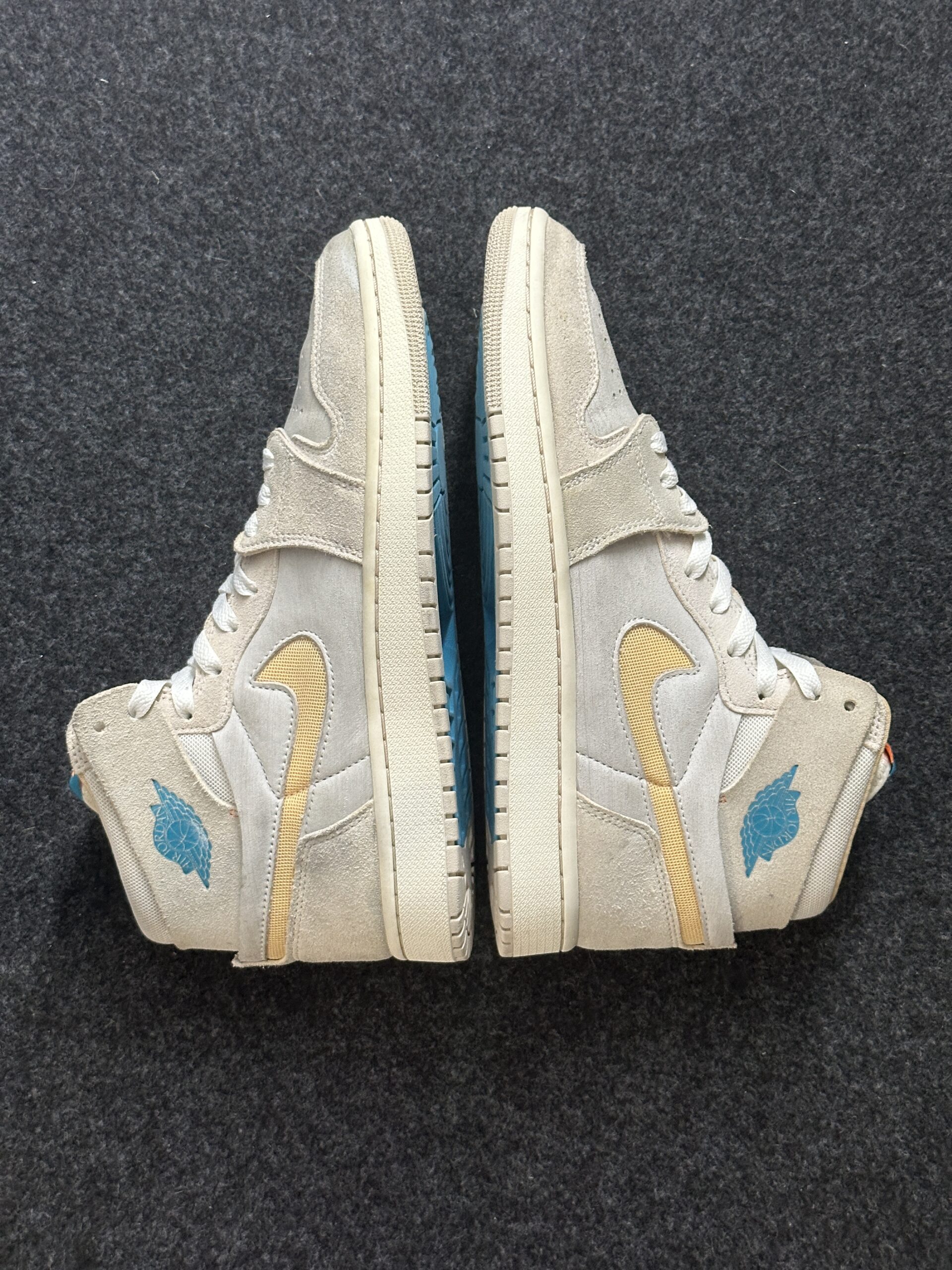 Air Jordan 1 High Zoom CMFT 2 Light Orewood Brown DV1307-180 taglia EU 42.5 vista esterna