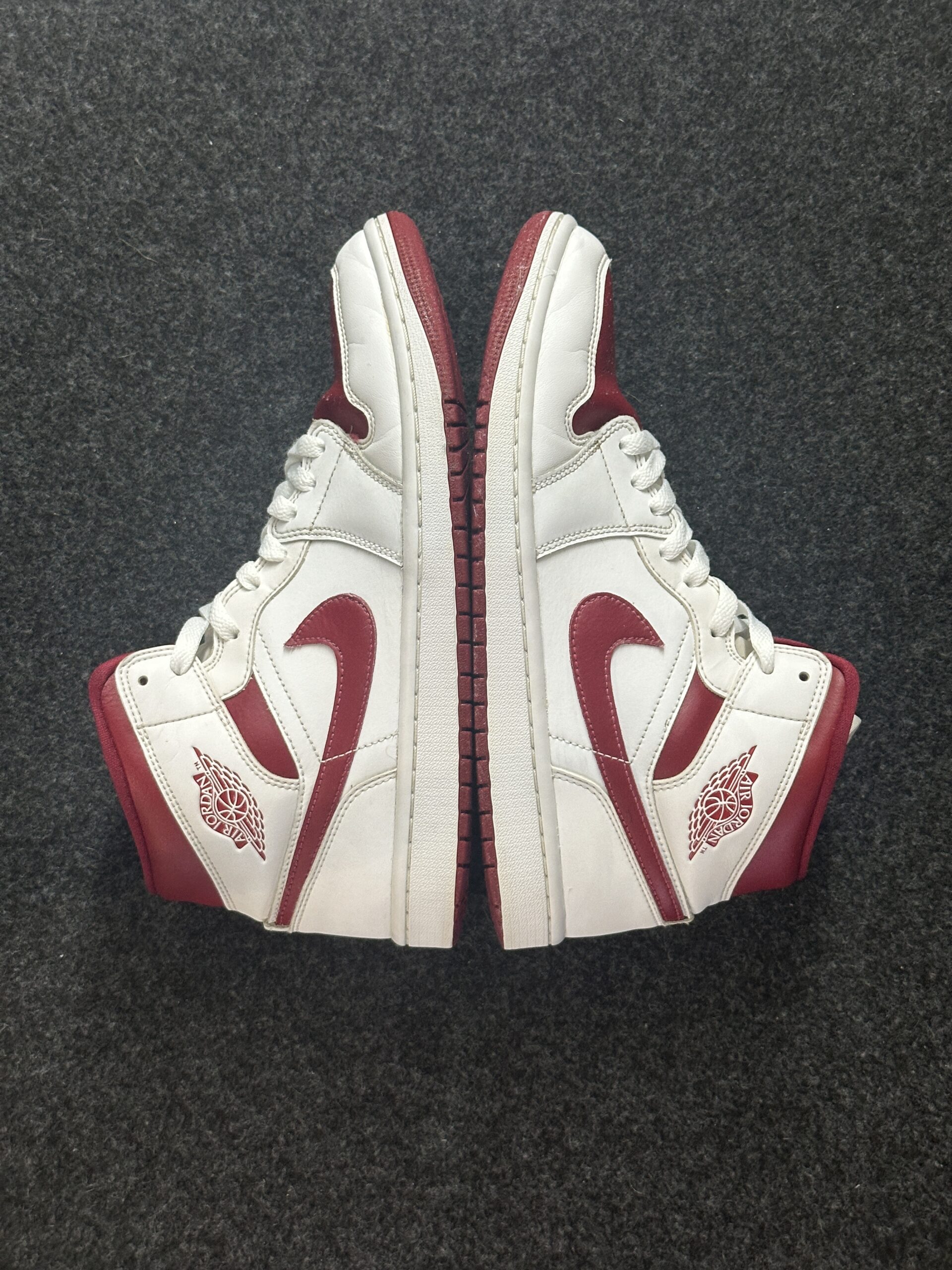 Air Jordan 1 Mid White Pomegranate BQ6472-161 taglia EU 42 vista esterna