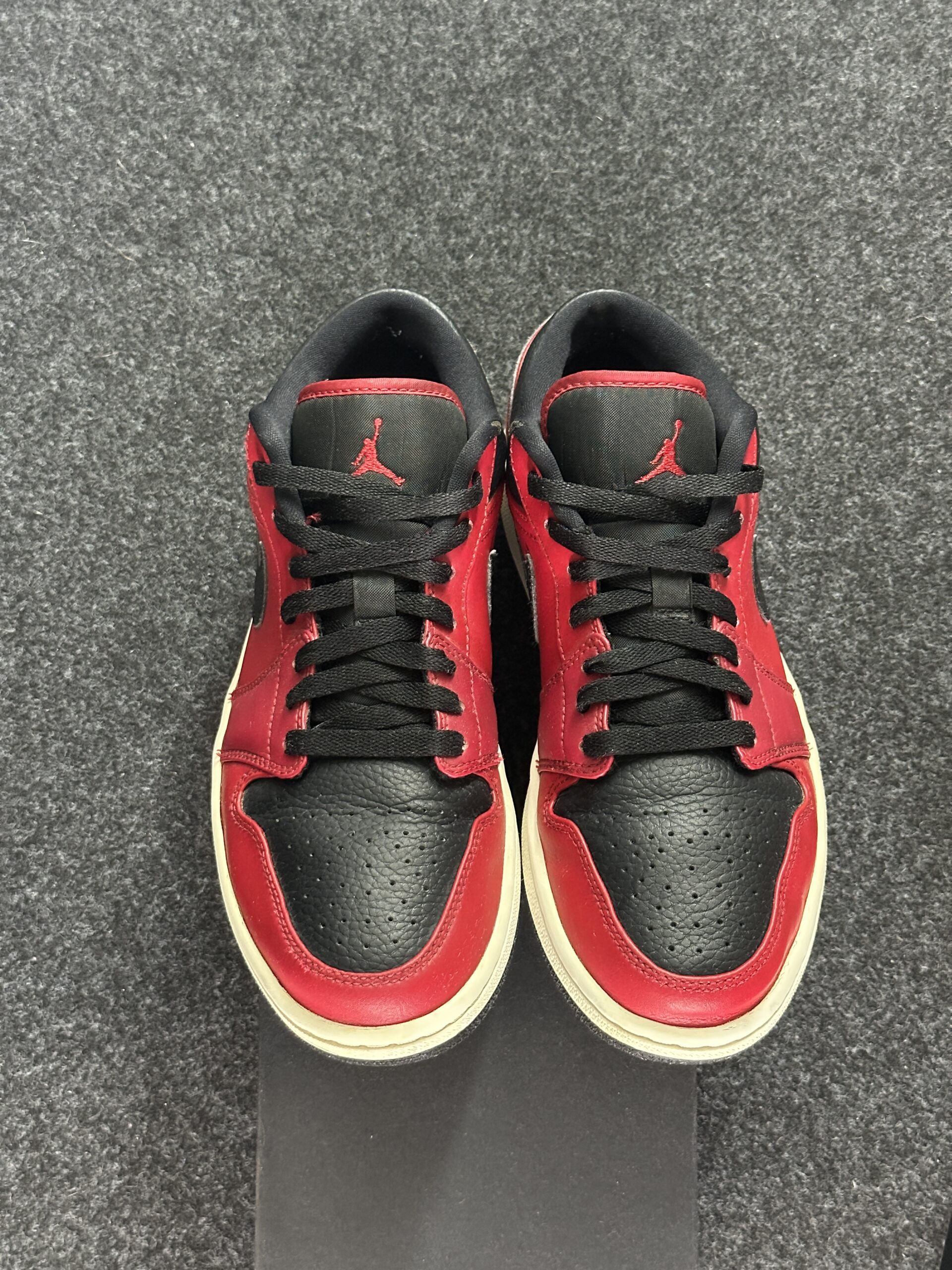 Air Jordan 1 Low Gym Red 553558-605 taglia EU 42.5 vista punta