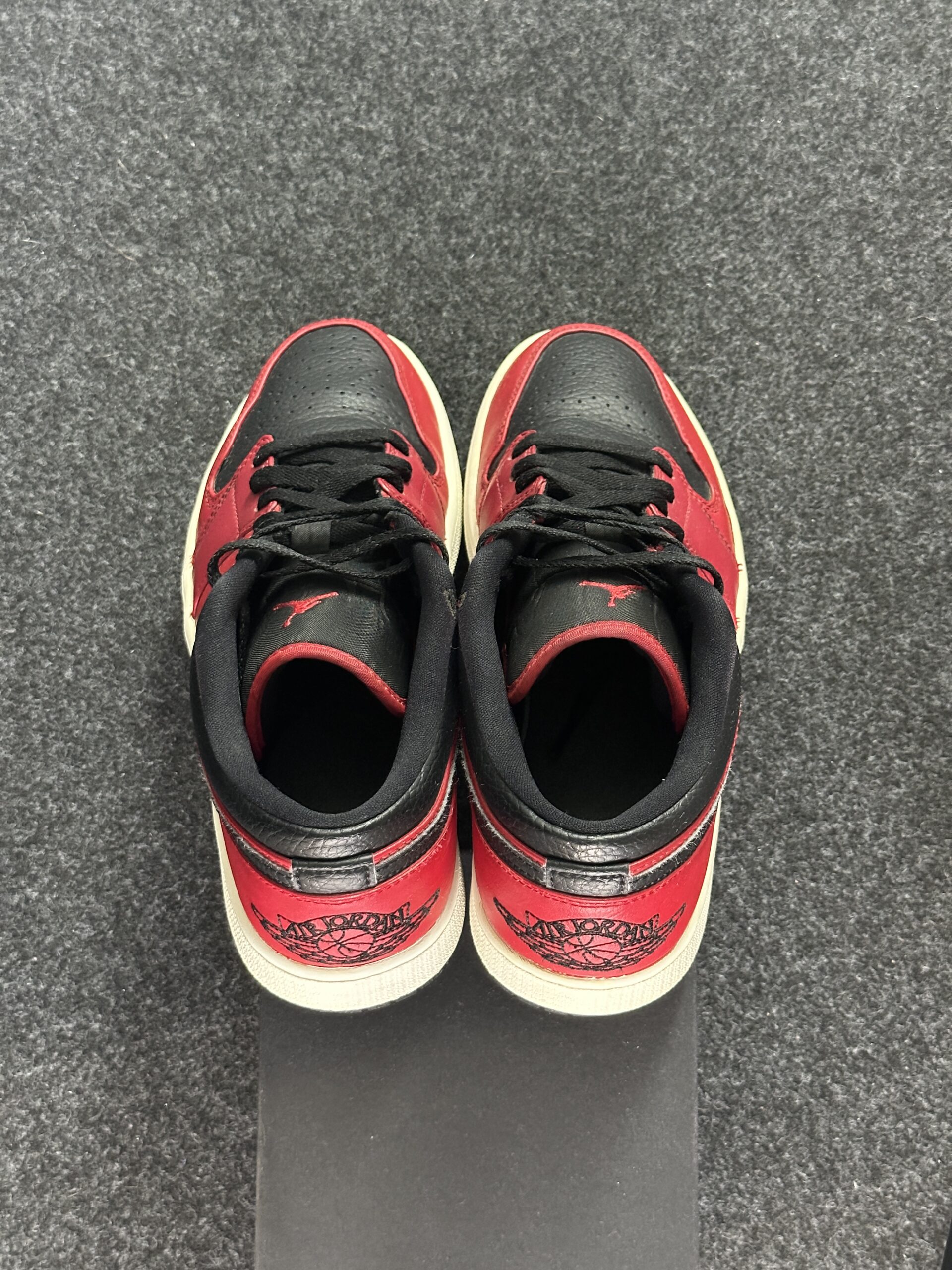 Air Jordan 1 Low Gym Red 553558-605 taglia EU 42.5 vista tallone