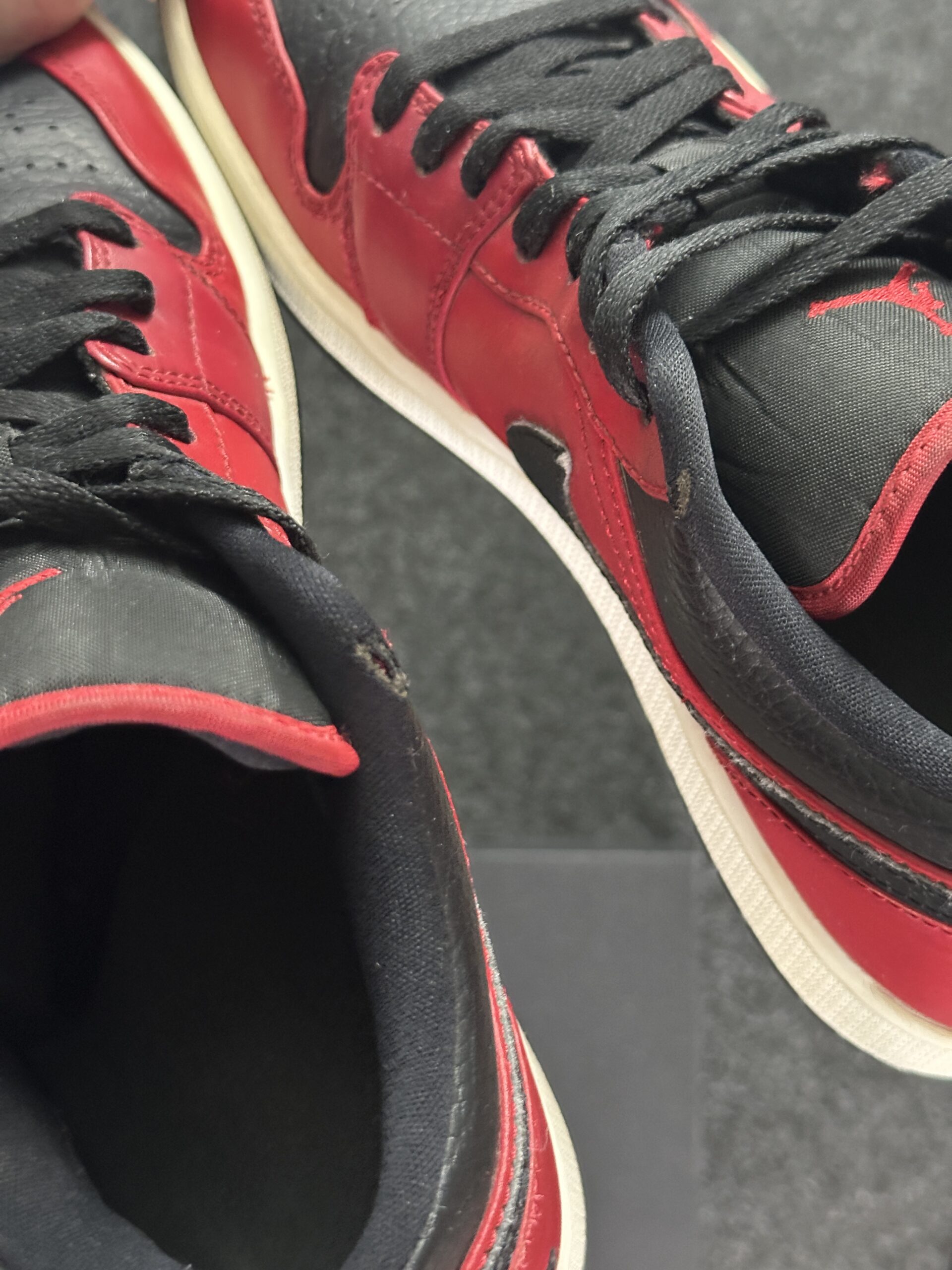 Air Jordan 1 Low Gym Red 553558-605 taglia EU 42.5 vista dif