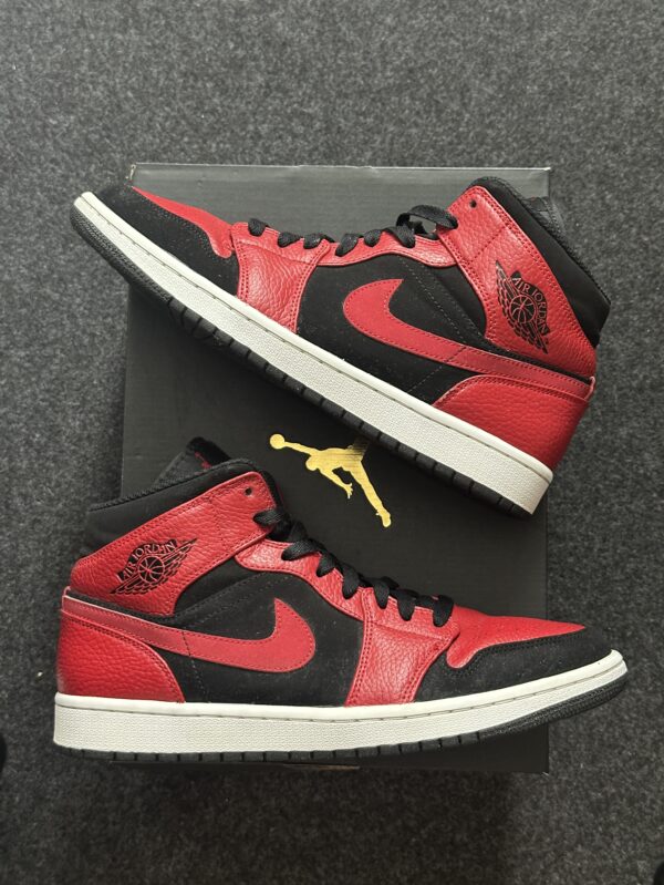 Air Jordan 1 Mid Reverse Bred 554724-054 taglia EU 44 vista principale
