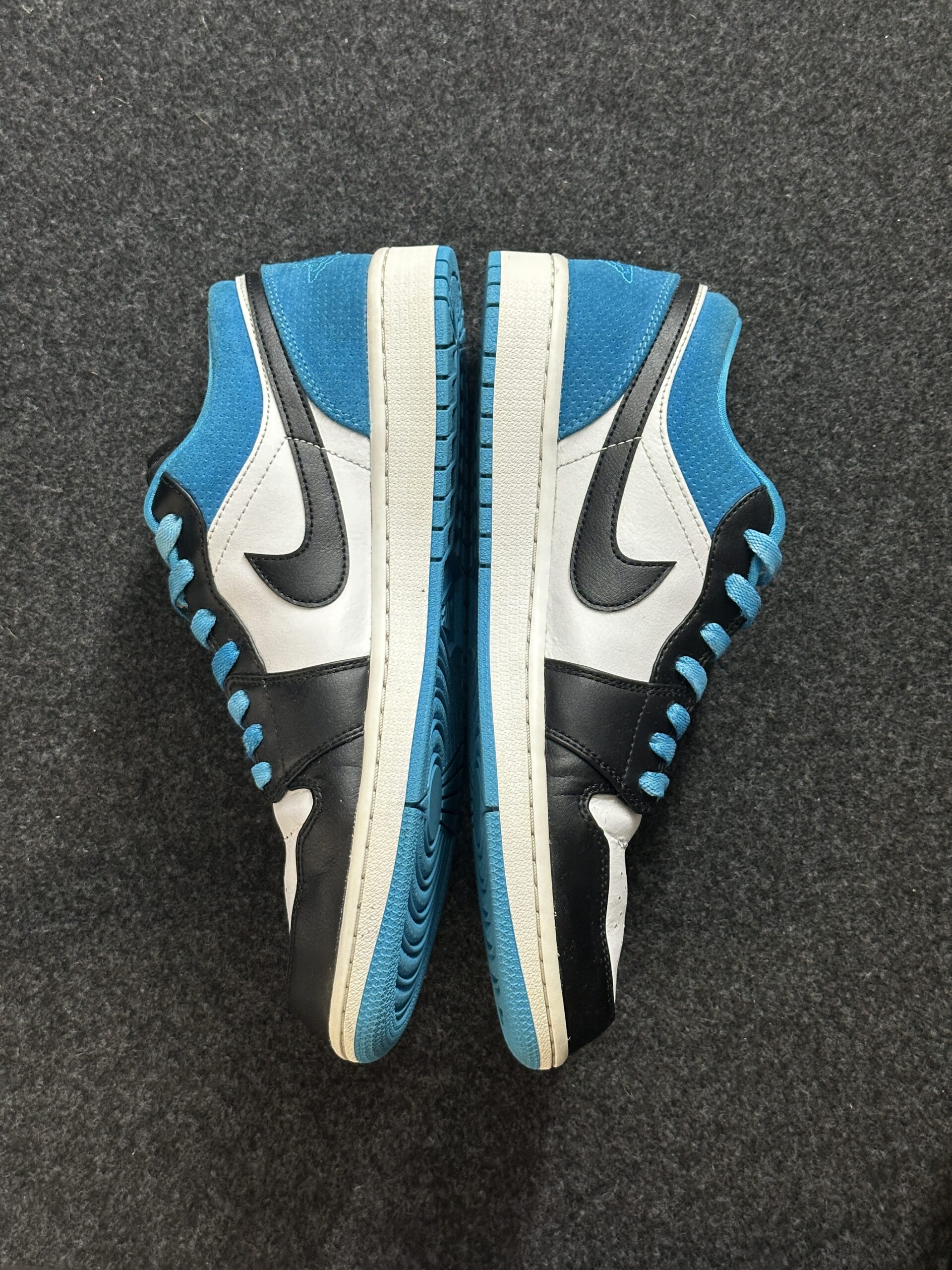 Air Jordan 1 Low Laser Blue CK3022-004 taglia EU 45 vista interna