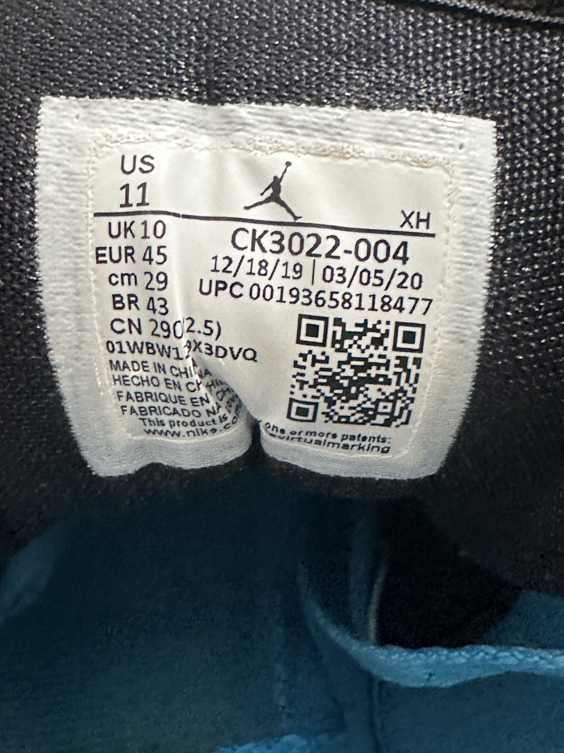 Air Jordan 1 Low Laser Blue CK3022-004 taglia EU 45 vista label