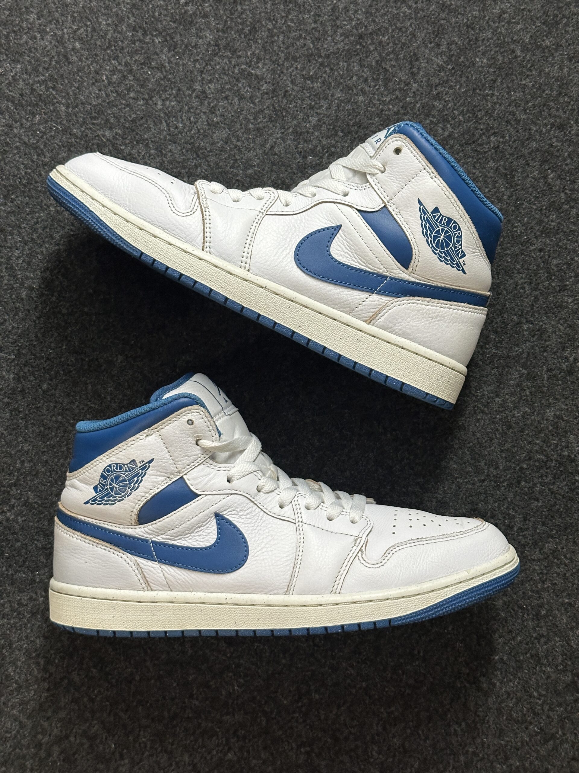 Air Jordan 1 Mid SE Industrial Blue FN5215-141 taglia EU 43 vista principale