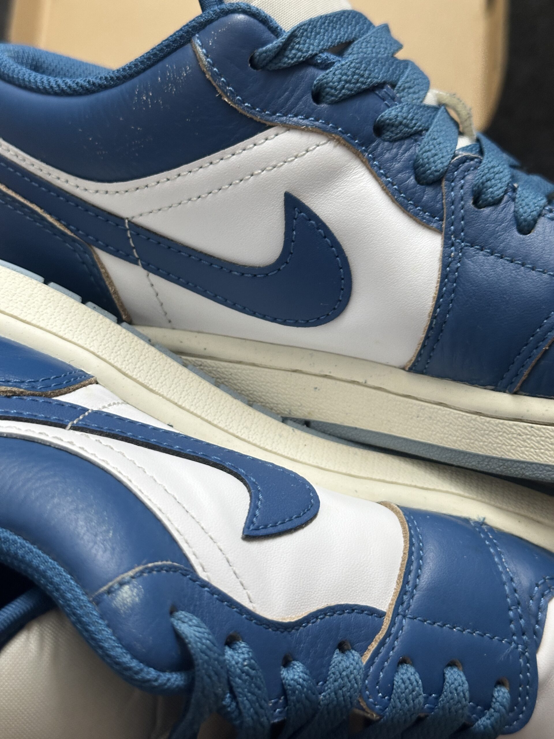 Air Jordan 1 Low SE Industrial Blue FN5214-141 taglia EU 41 vista dif1