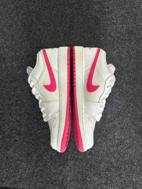 Air Jordan 1 Low Pink Iridescent White 554723-109 taglia EU 40 vista interna