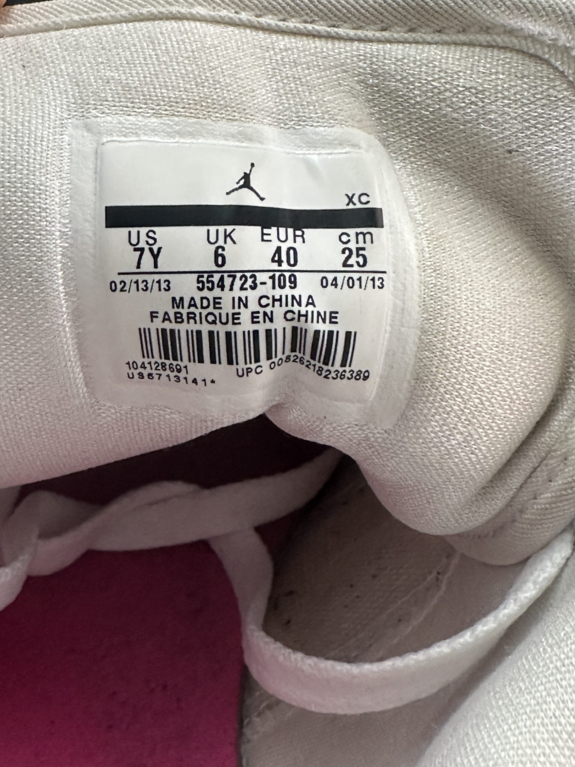 Air Jordan 1 Low Pink Iridescent White 554723-109 taglia EU 40 vista label