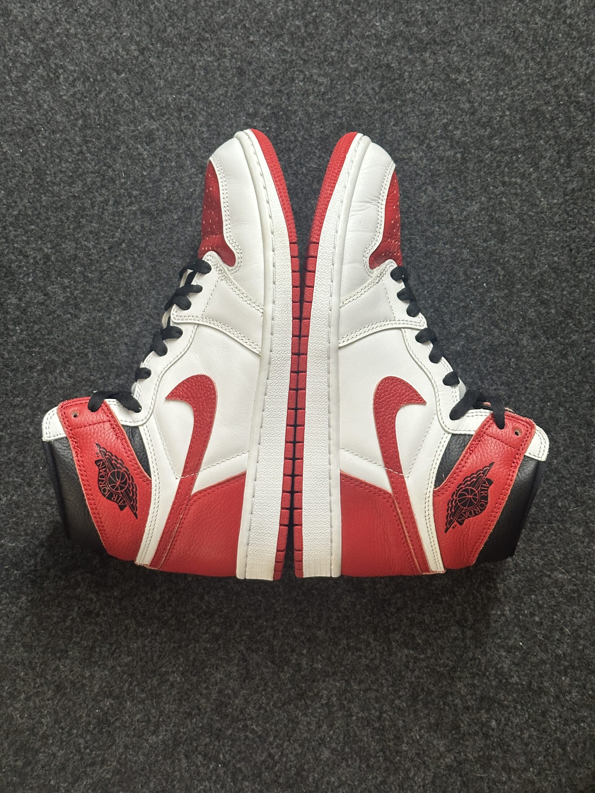 Air Jordan 1 Retro High OG Heritage 555088-161 taglia EU 41 vista esterna
