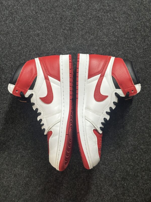 Air Jordan 1 Retro High OG Heritage 555088-161 taglia EU 41 vista interna