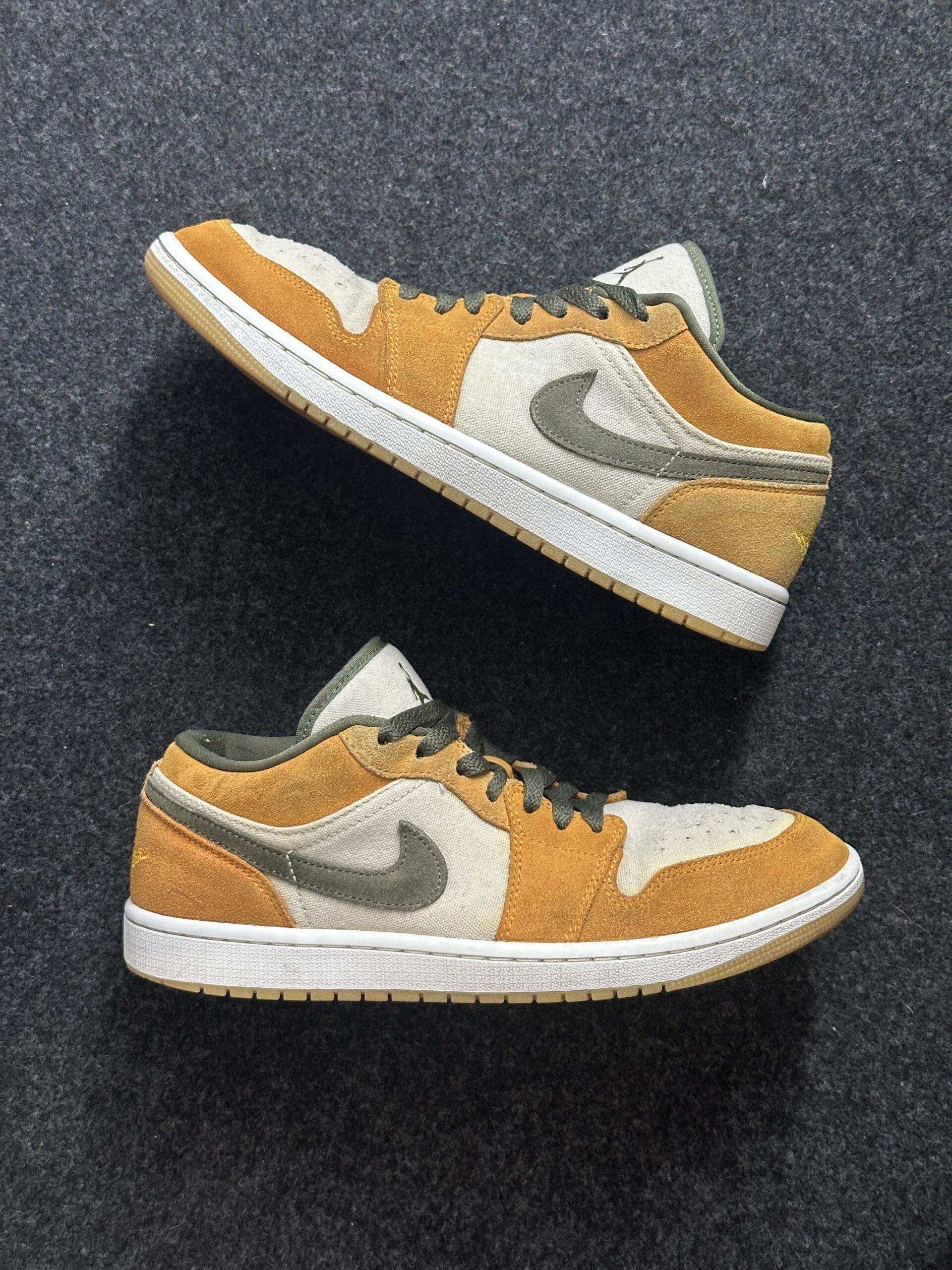 Air Jordan 1 Low SE Light Curry DH6931-102 taglia EU 42 vista principale