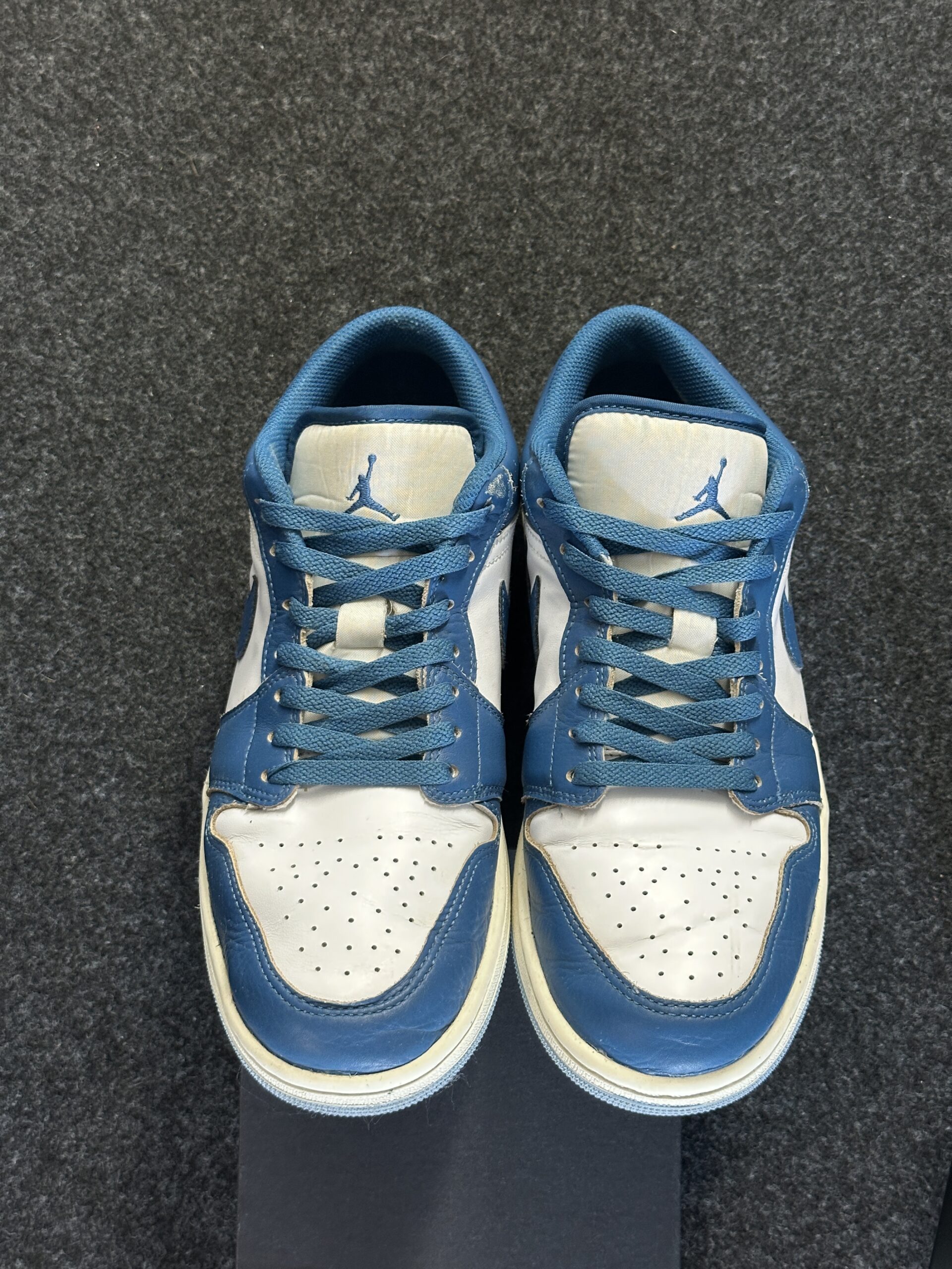 Air Jordan 1 Low SE Industrial Blue FN5214-141 taglia EU 44.5 vista punta