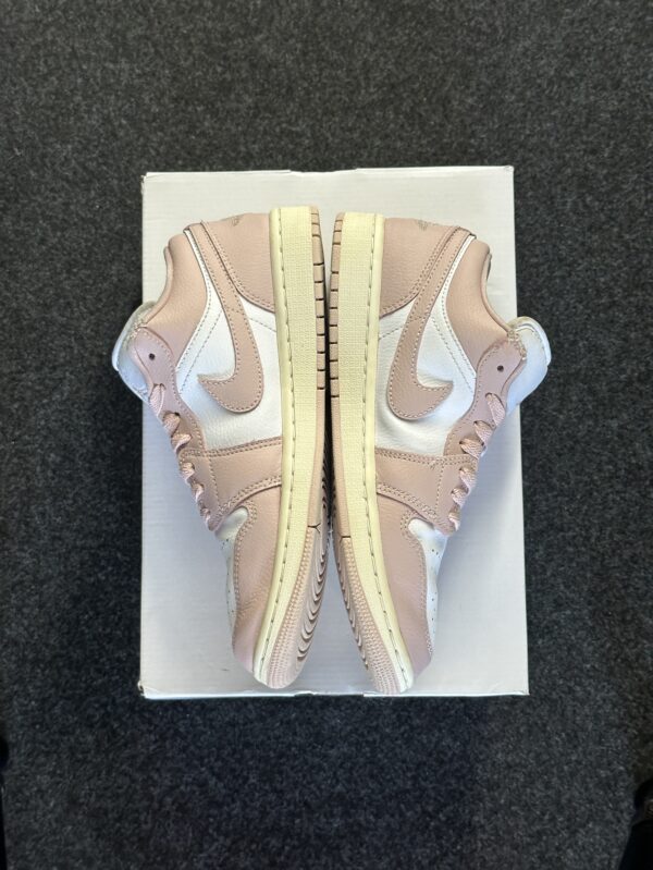 Air Jordan 1 Low Pink Oxford DC0774-162 taglia EU 40 vista interna
