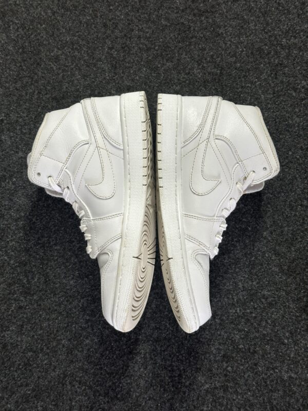 Air Jordan 1 Mid White Cool Grey 554724-100 taglia EU 41 vista interna