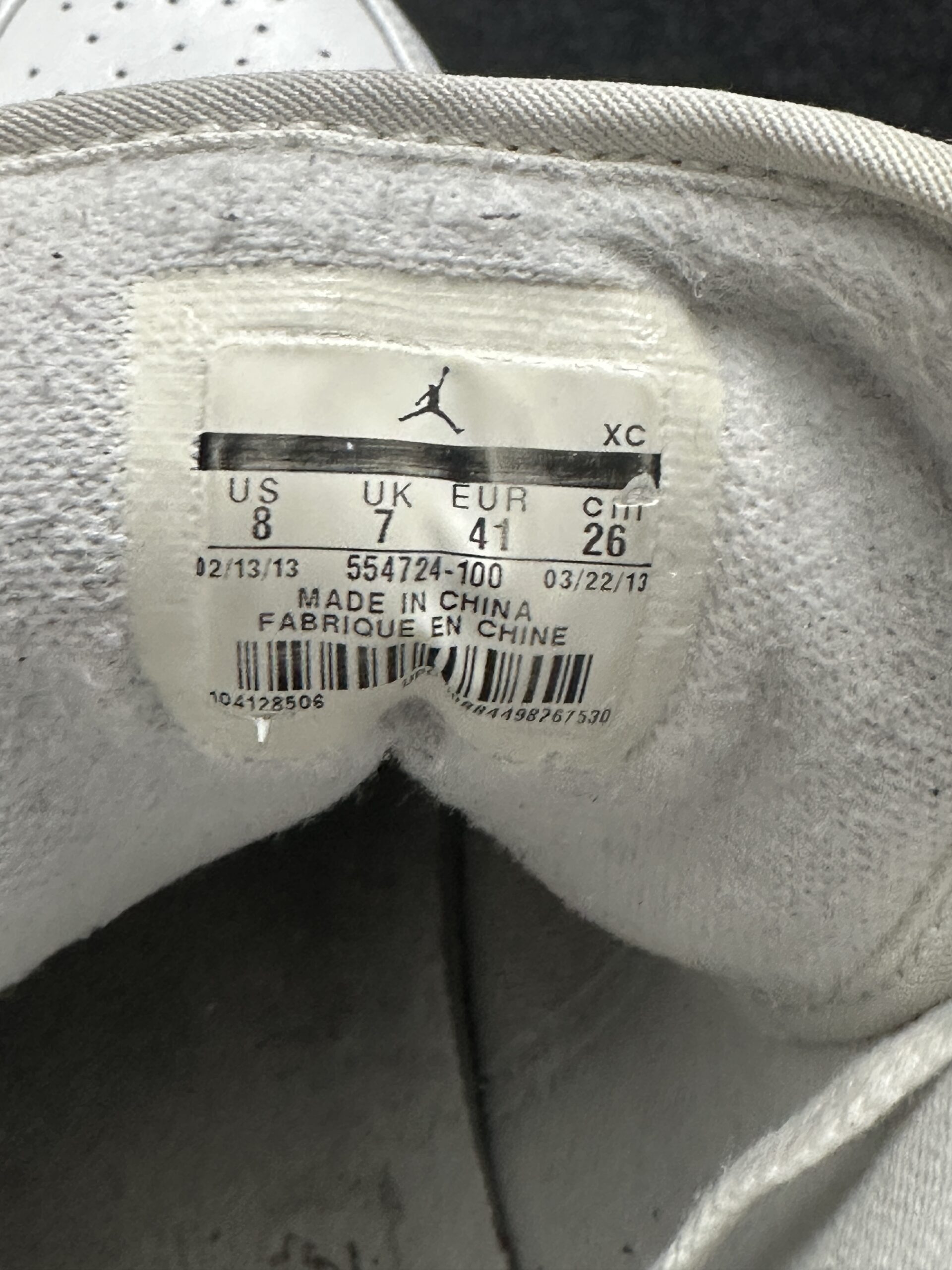 Air Jordan 1 Mid White Cool Grey 554724-100 taglia EU 41 vista label
