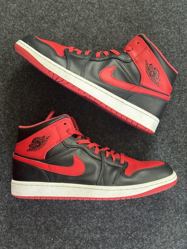 Air Jordan 1 Mid Alternate Bred DQ8426-060 taglia EU 46 vista principale