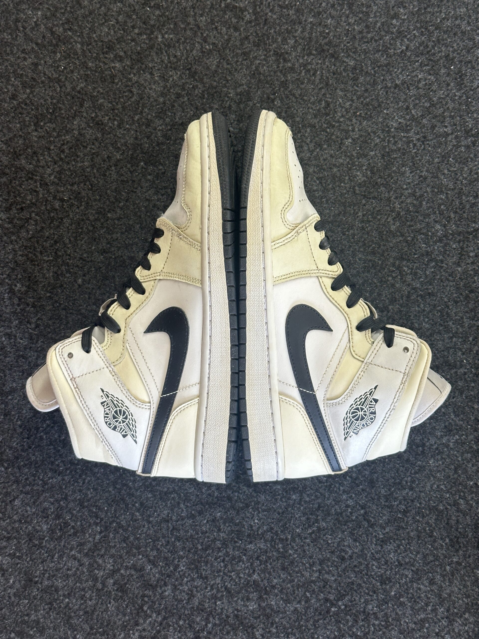 Air Jordan 1 Mid Coconut Milk BQ6472-121 taglia EU 41 vista esterna