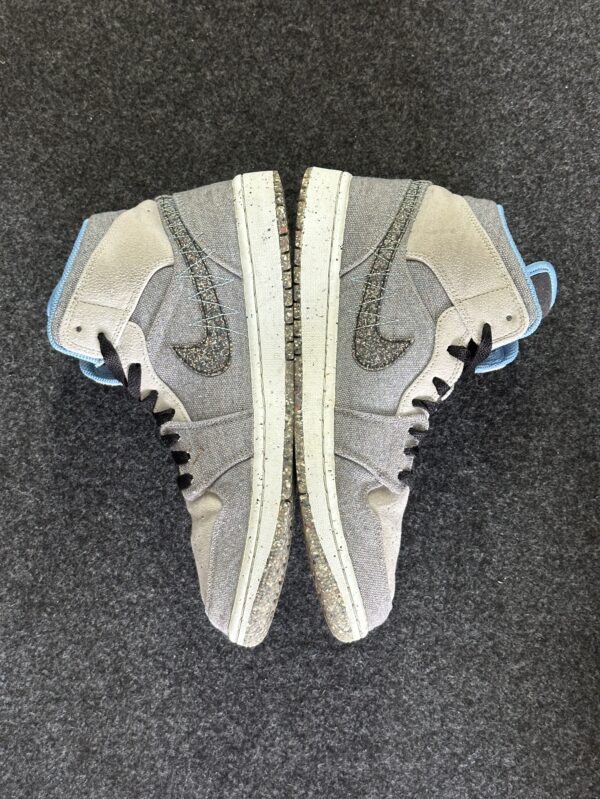 Air Jordan 1 Mid Crater Grey University Blue DM3529-004 taglia EU 42.5 vista interna
