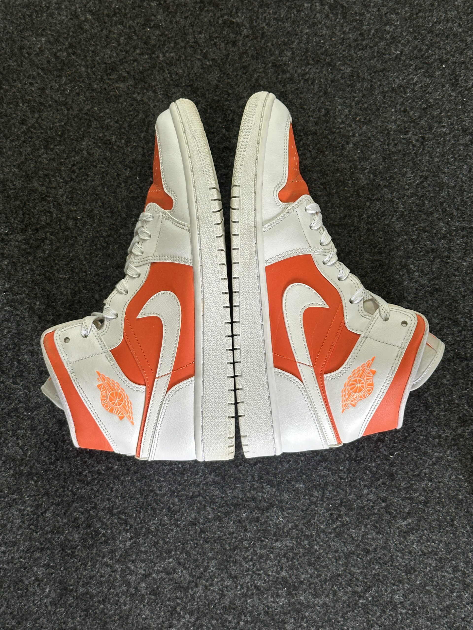 Air Jordan 1 Mid SE Bright Citrus CZ0774-800 taglia EU 42 vista esterna