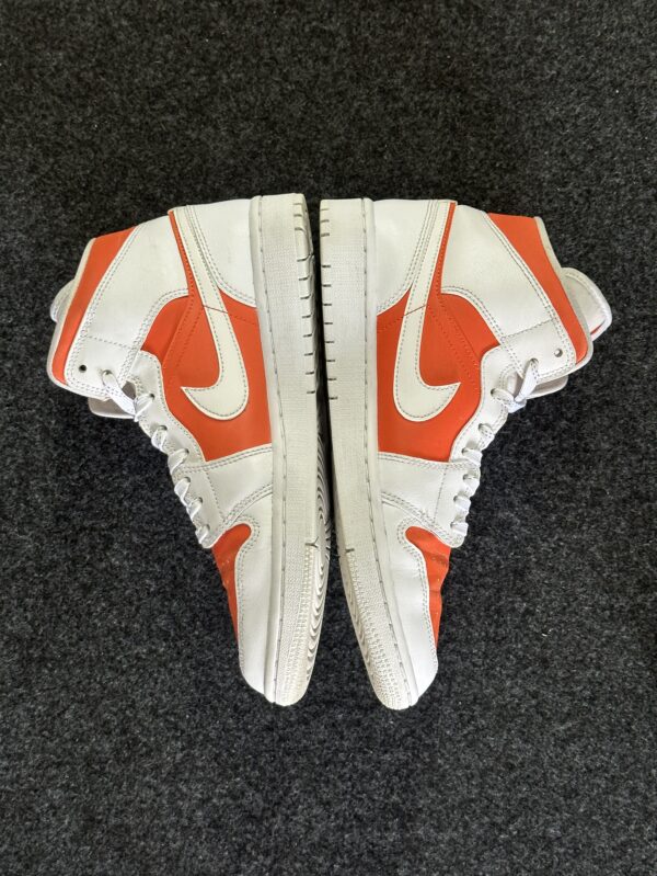 Air Jordan 1 Mid SE Bright Citrus CZ0774-800 taglia EU 42 vista interna