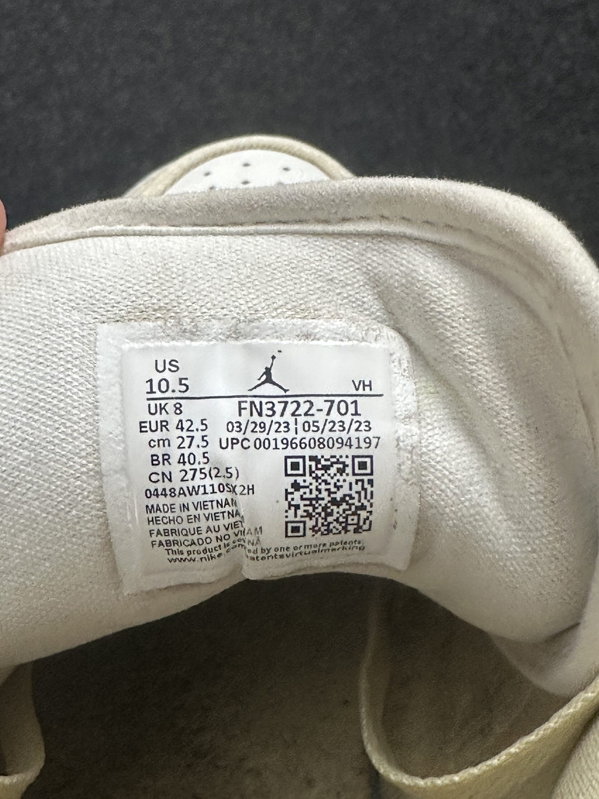 Air Jordan 1 Low SE Team Gold Canvas FN3722-701 taglia EU 42.5 vista label